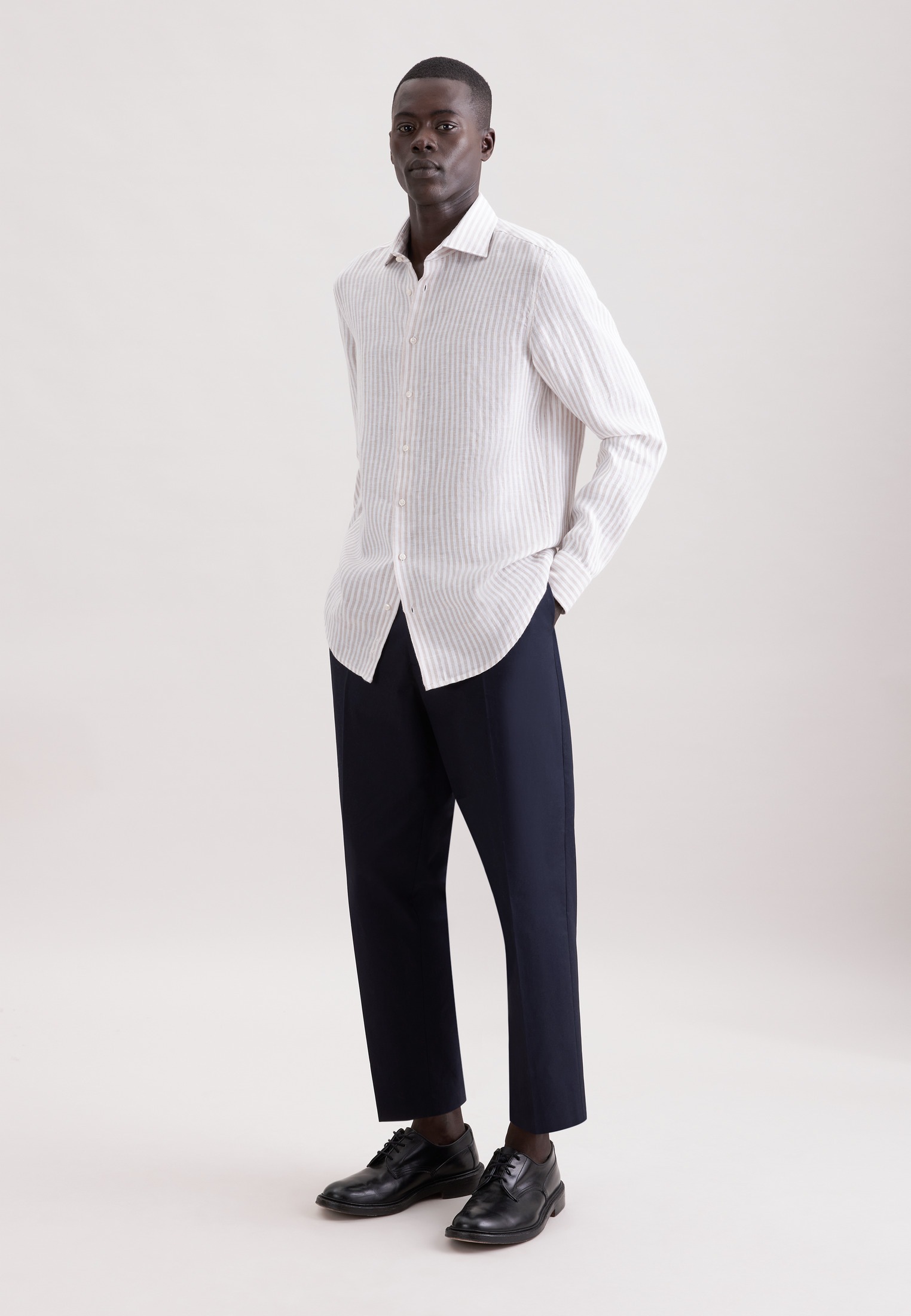 seidensticker Leinenhemd »Schwarze Rose« Shaped 1/1 Kentkragen Gestreift