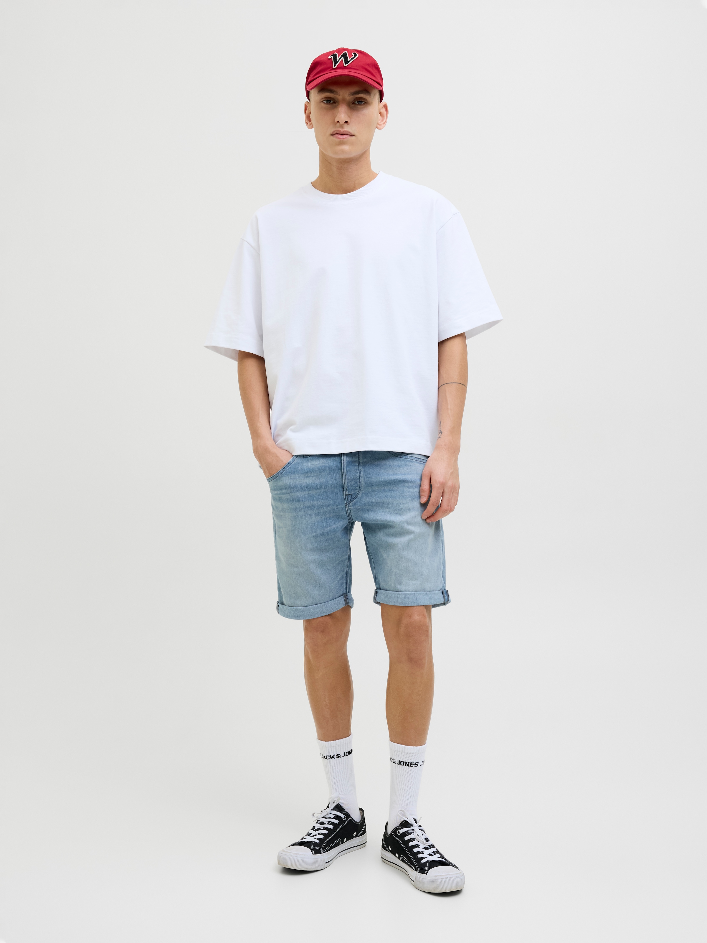 Jack & Jones Shorts »JJIRICK JJFOX SHORTS CB 310 SN«, im Four-Pocket Style