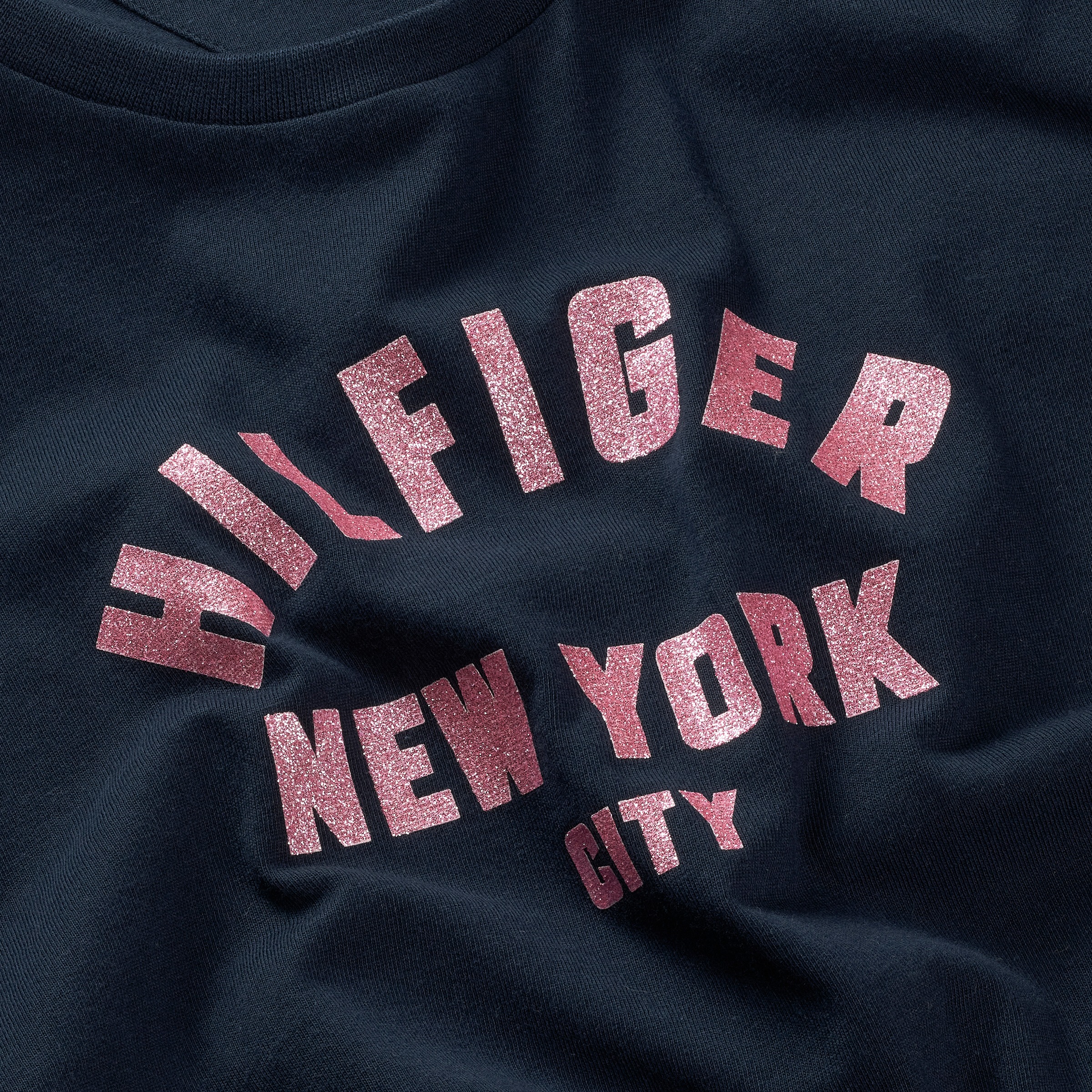 Tommy Hilfiger T-Shirt »HILFIGER GRAPHIC T-SHIRT« für Kinder bis 16 Jahre, mit großem Druck