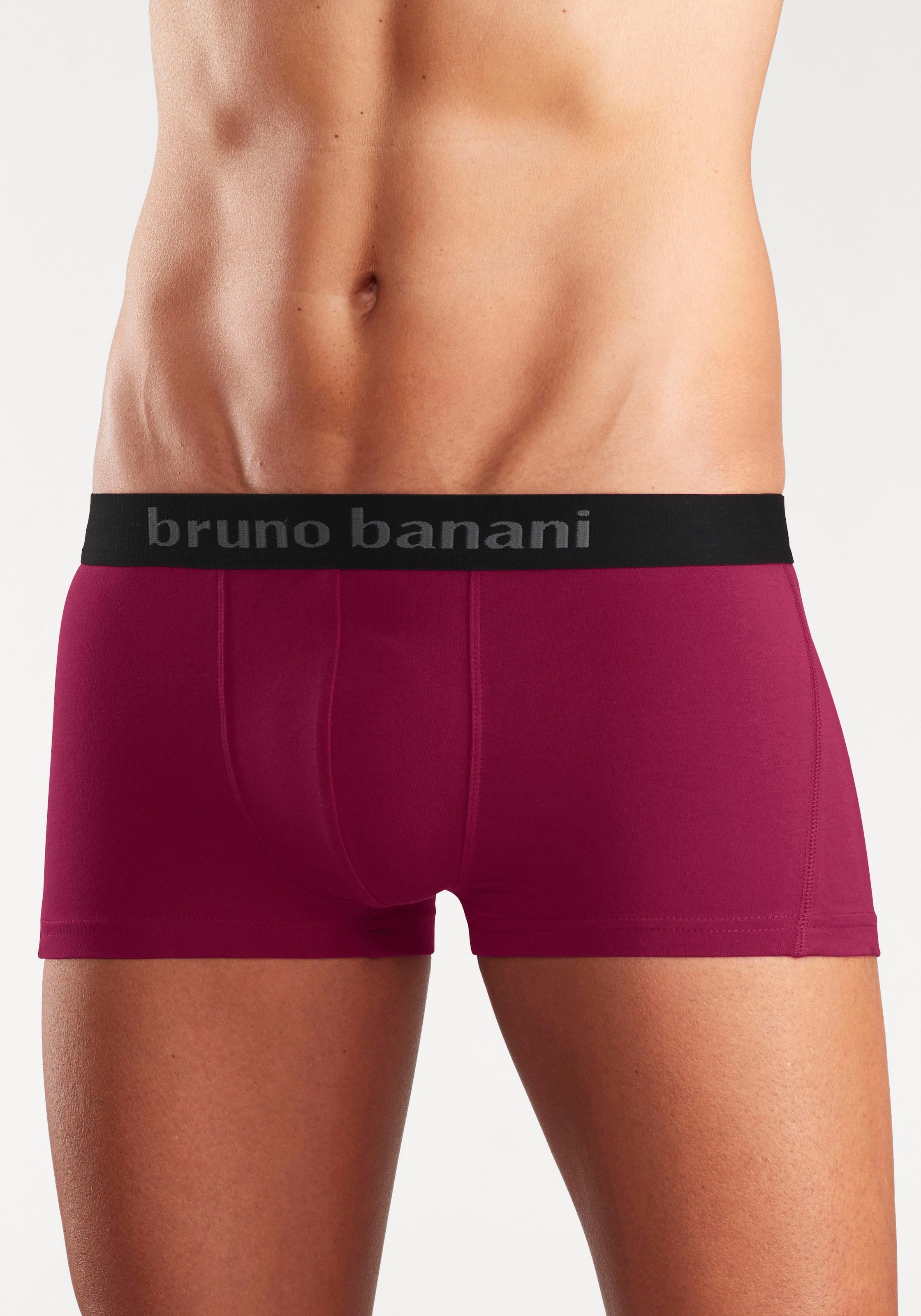 Bruno Banani Hipster, (Packung, 4 St.), knapp sitzende Boxershorts mit Logo Webbund aus Baumwollmischung