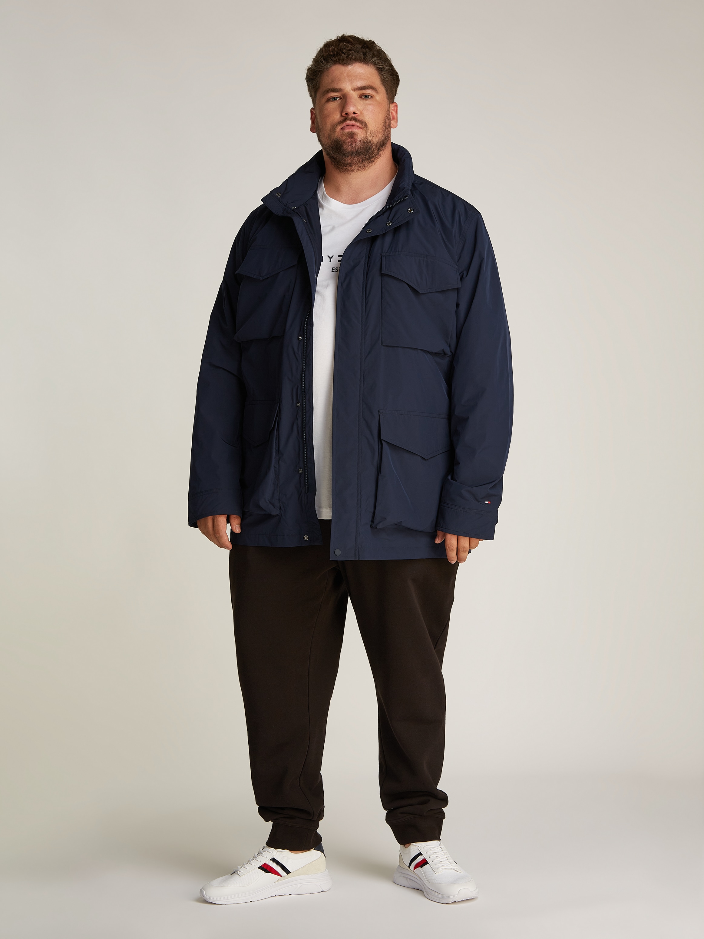 Tommy Hilfiger Big & Tall Allwetterjacke »BT-LW PACKABLE FIELD JACKET-B«, in Großen Größen, Logostickerei
