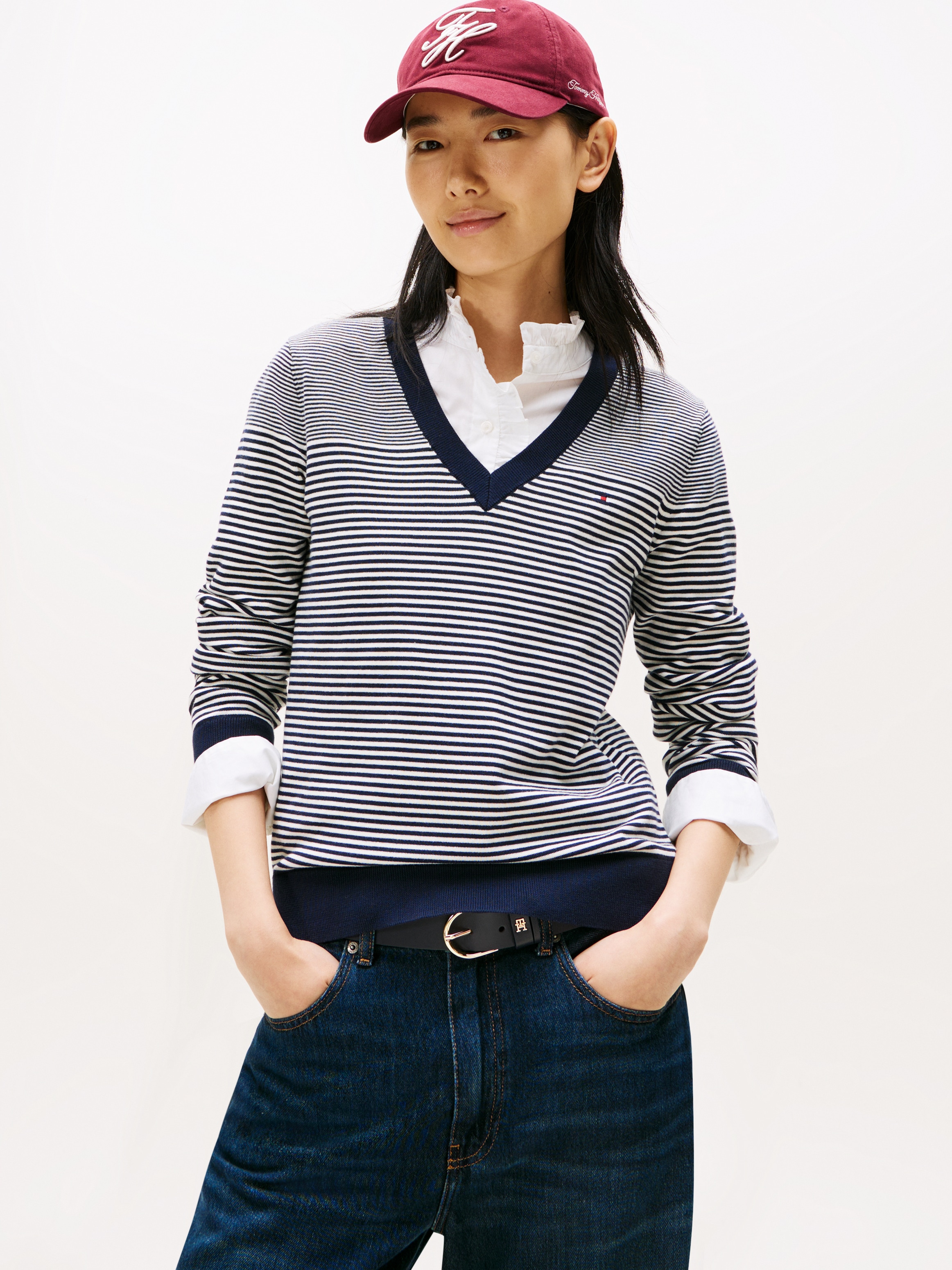 Tommy Hilfiger V-Ausschnitt-Pullover »CO JERSEY STITCH V-NK SWEATER mit V-Ausschnitt und Ripp« Baumwollmischung