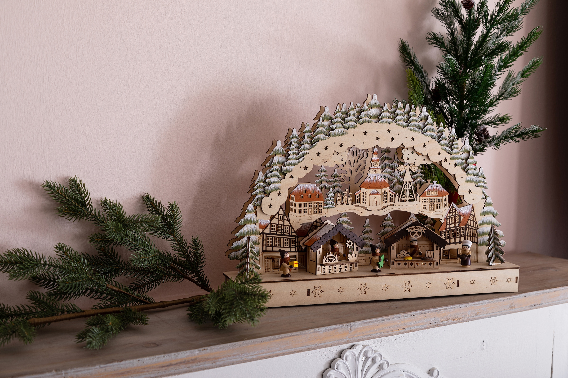 Myflair Möbel & Accessoires LED Schwibbogen »Weihnachtsdeko«, aus Holz, mit LED Beleuchtung, Höhe ca. 30 cm