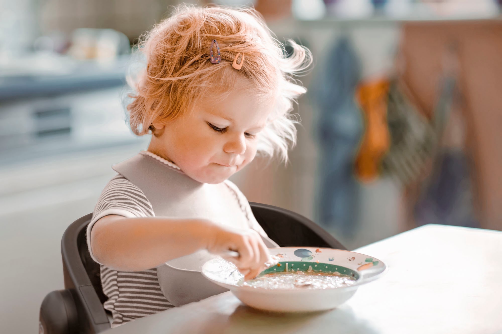 BabyGo Hochstuhl »Levels, black wood optic« () platzsparend zusammenklappbar