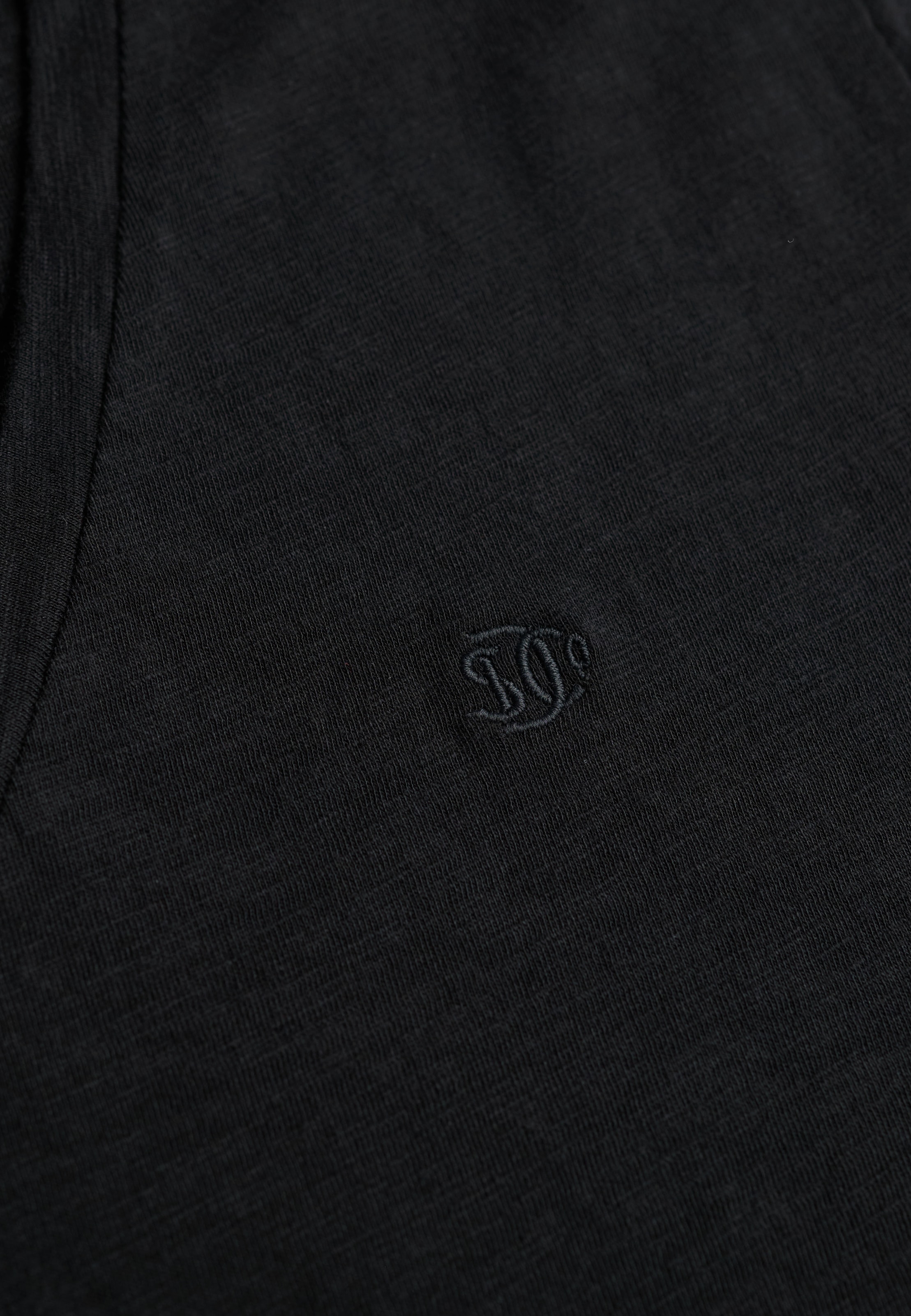 Superdry T-Shirt »STUDIOS SLUB EMB VEE TEE« Baumwollmischung, relaxed fit