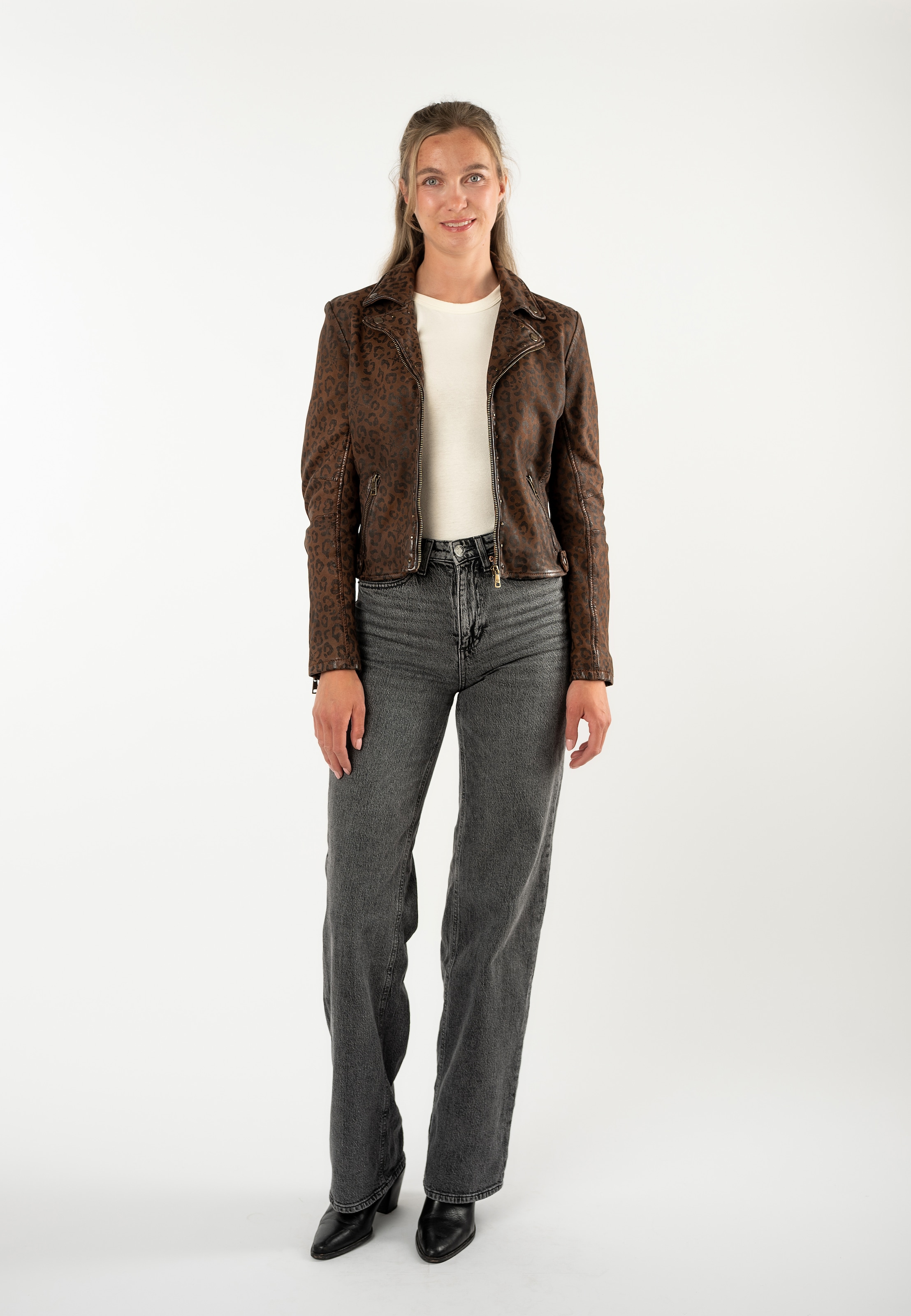 Mauritius Lederjacke »MWNyxa« mit dekorativem Nietenbesatz, Leo-Print