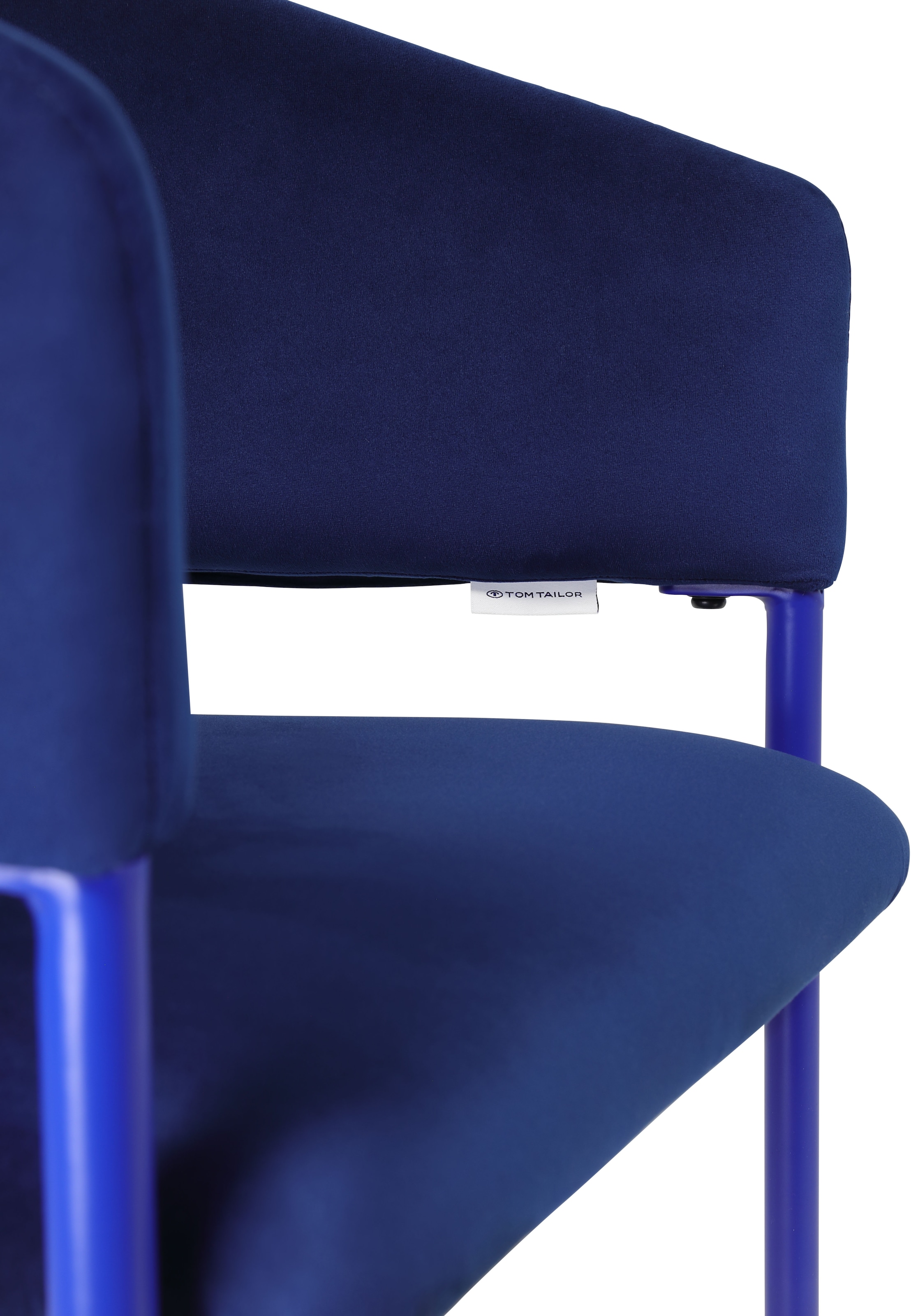 TOM TAILOR HOME Armlehnstuhl »EMBRACE ARMCHAIR«, (Set), 2 St., Samt, Esszimmerstuhl, mit Armlehnen, 4-Fußgestell, Rückenausschnitt