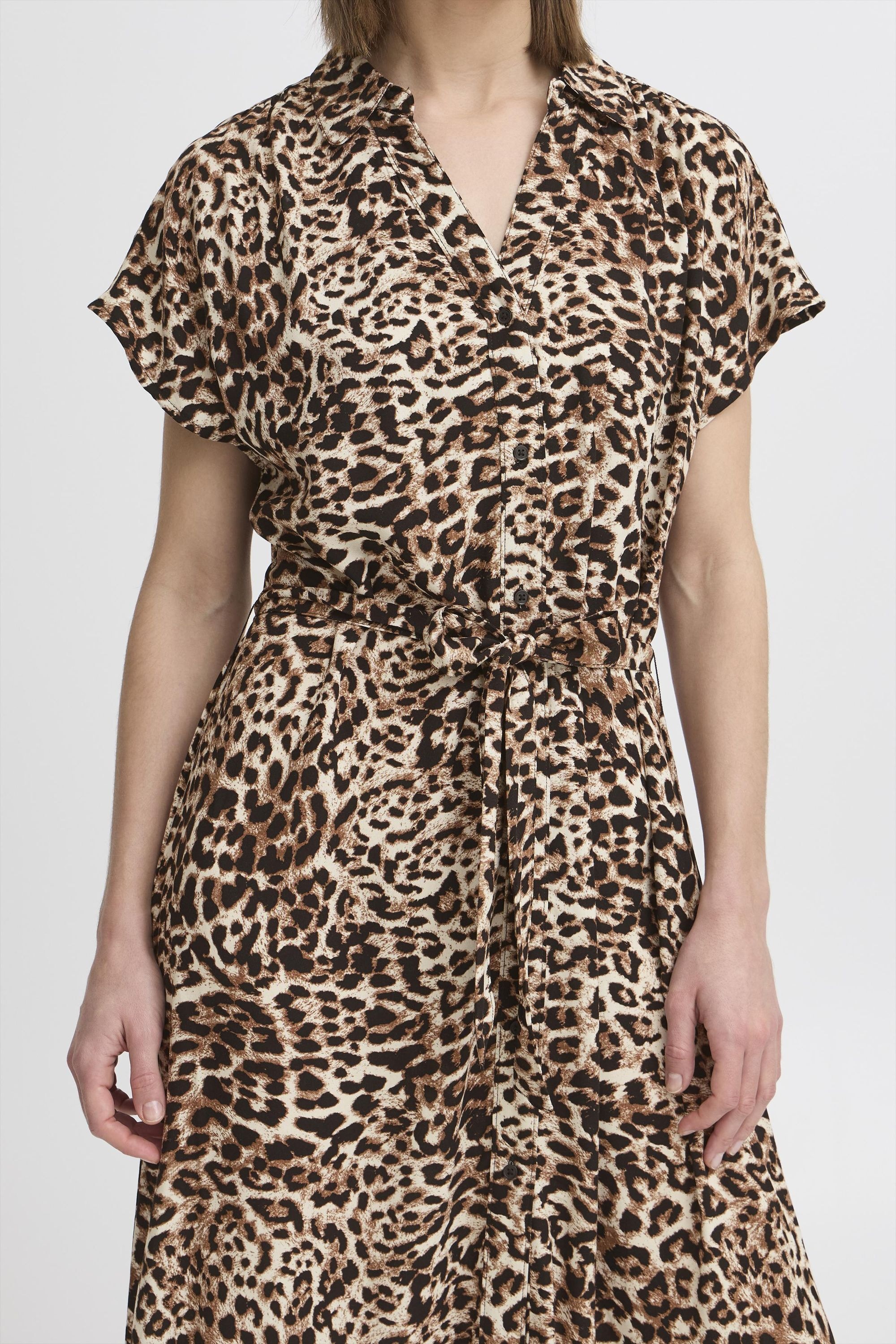 b.young Midikleid »Midikleid BYMMMJOELLA«