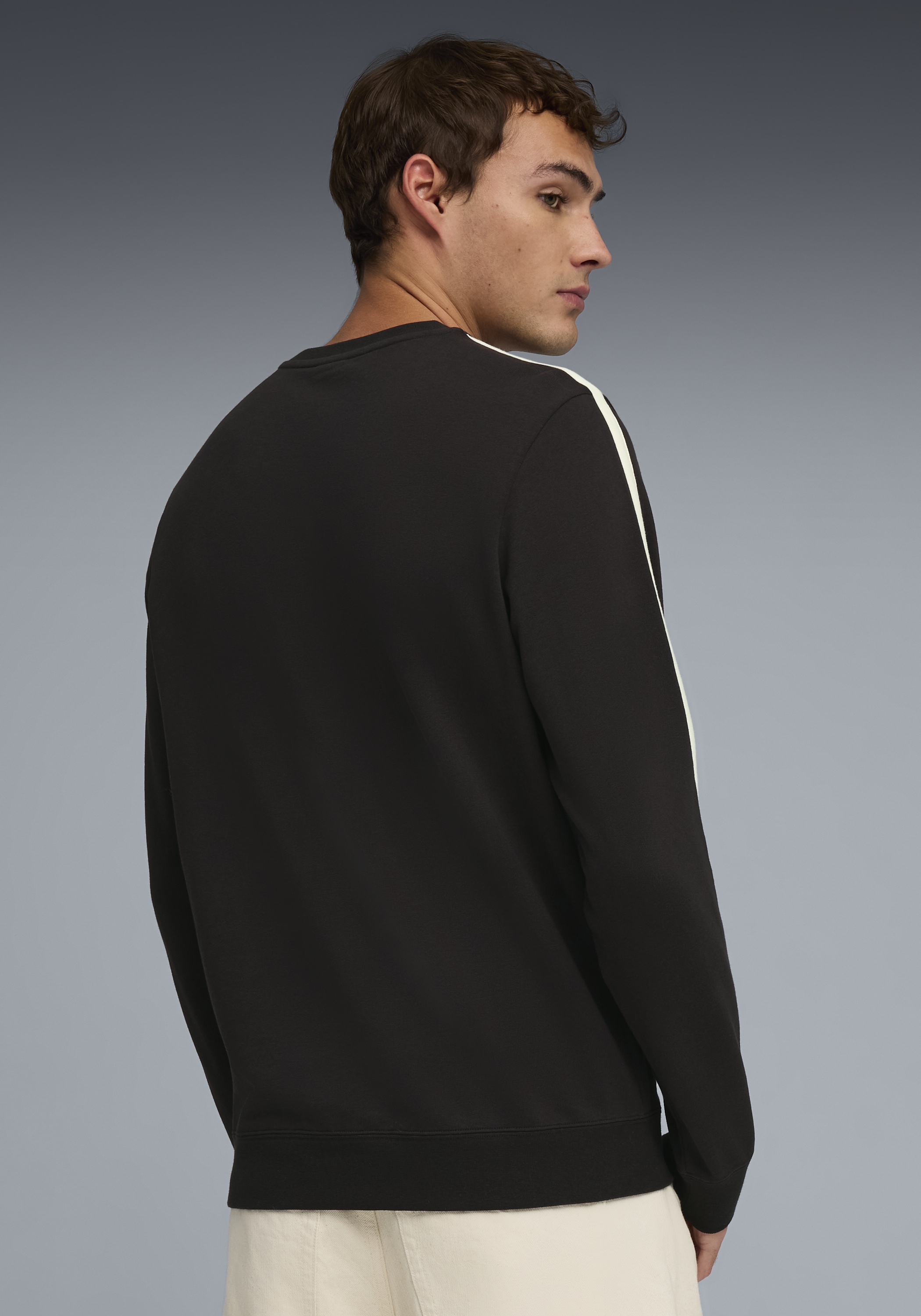 PUMA Langarmshirt »ESS ELEVATED CREW TR« Regular Fit, Langarm, sportlicher Stil, Rundhalsausschnitt