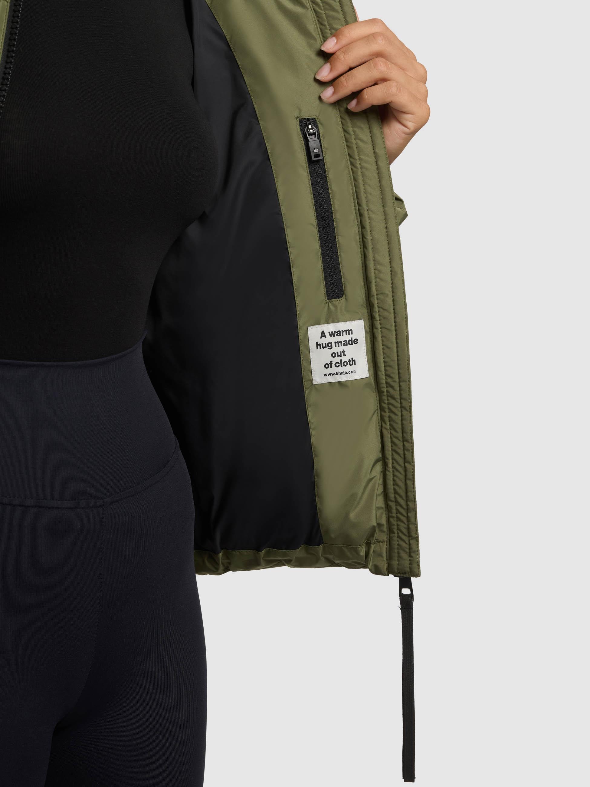 khujo Steppjacke »Steppjacke Audrey Matt« mit Kapuze Warme Winterjacke mit verstellbarer Kapuze