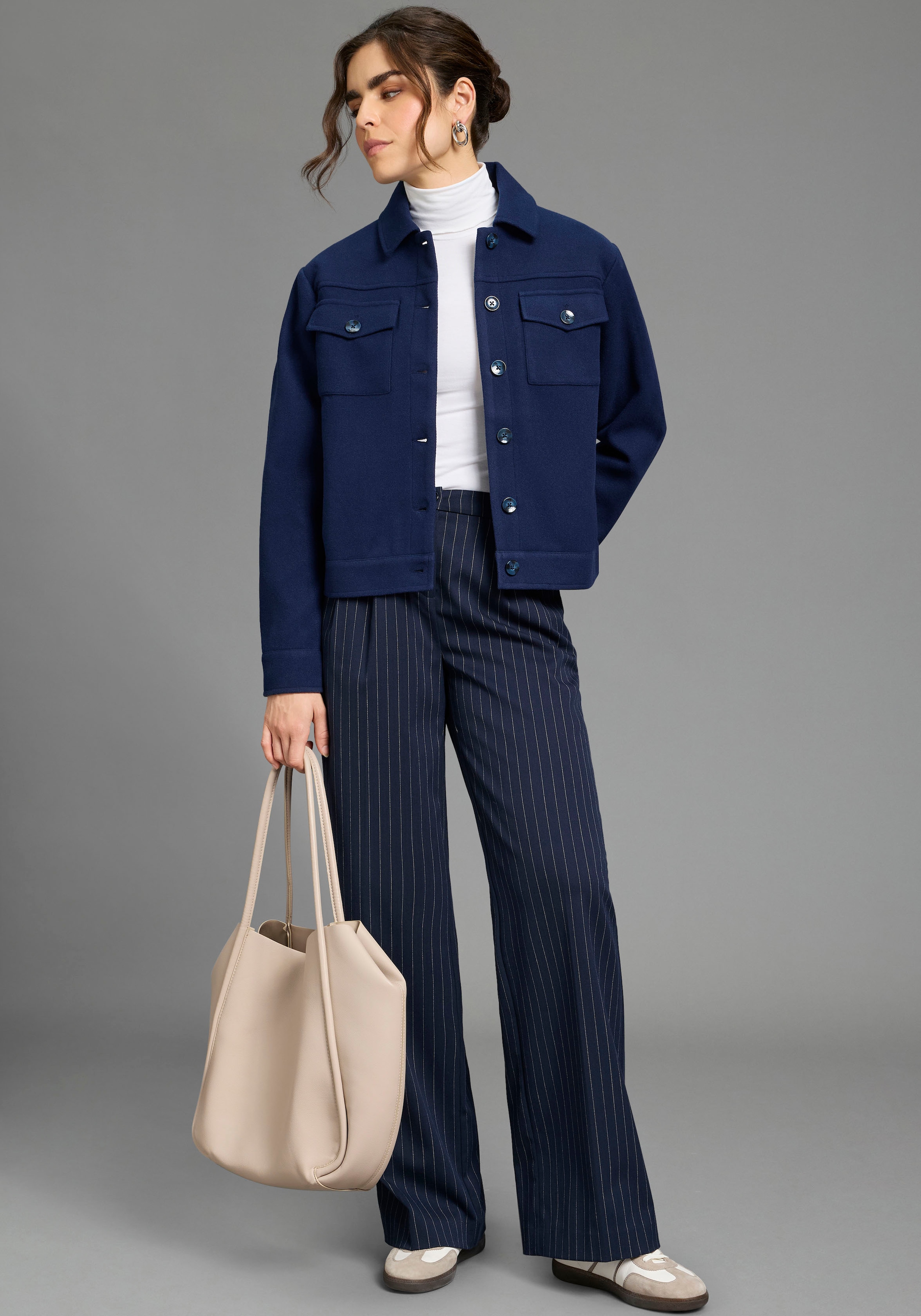 Flashlights Longsleeve mit Rollkragen, elastischer Jersey, Babylock Saum