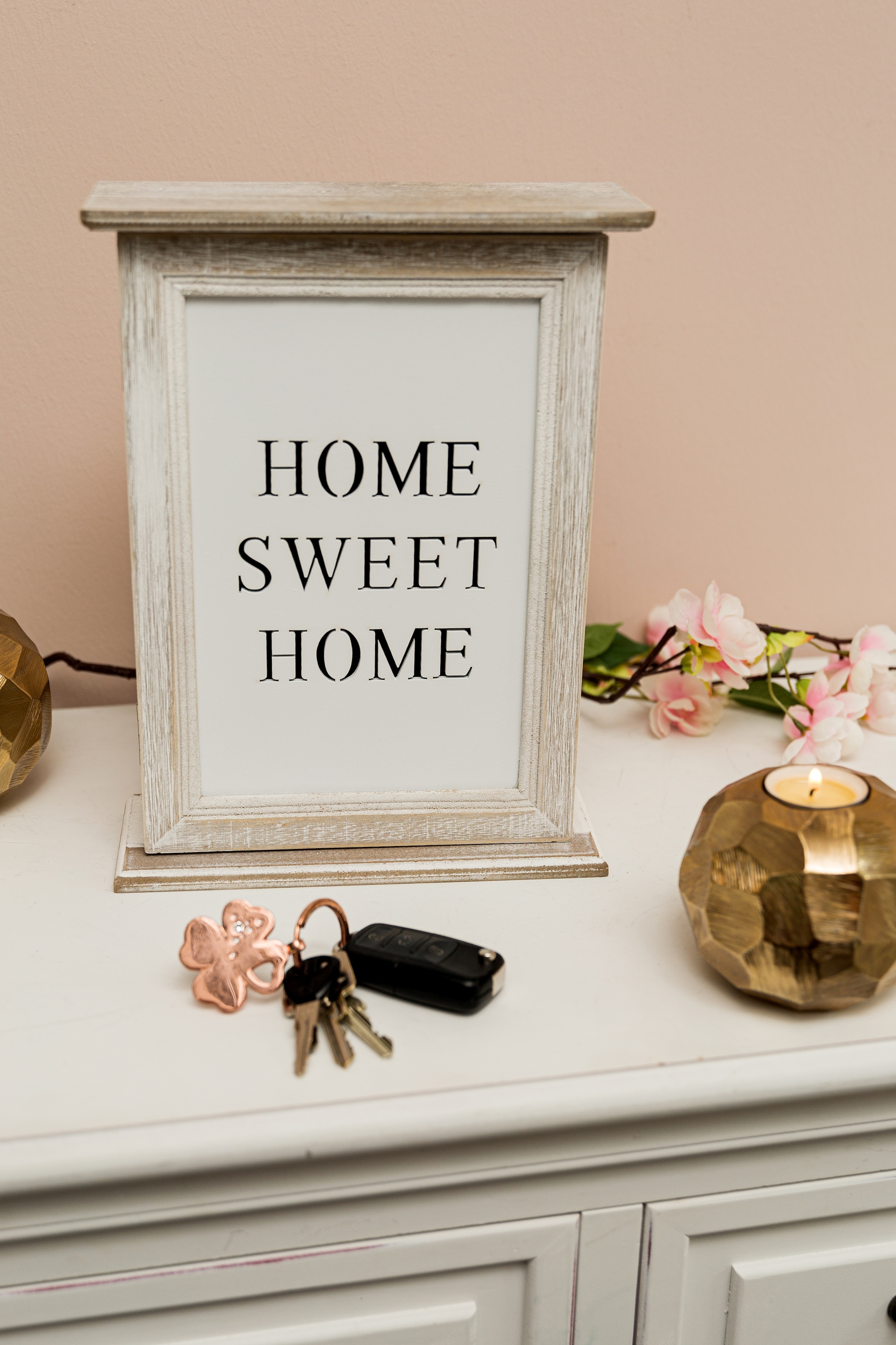 Home affaire Schlüsselkasten »Home Sweet Home, weiß«, mit 6 Haken & Schriftzug, Shabby Optik