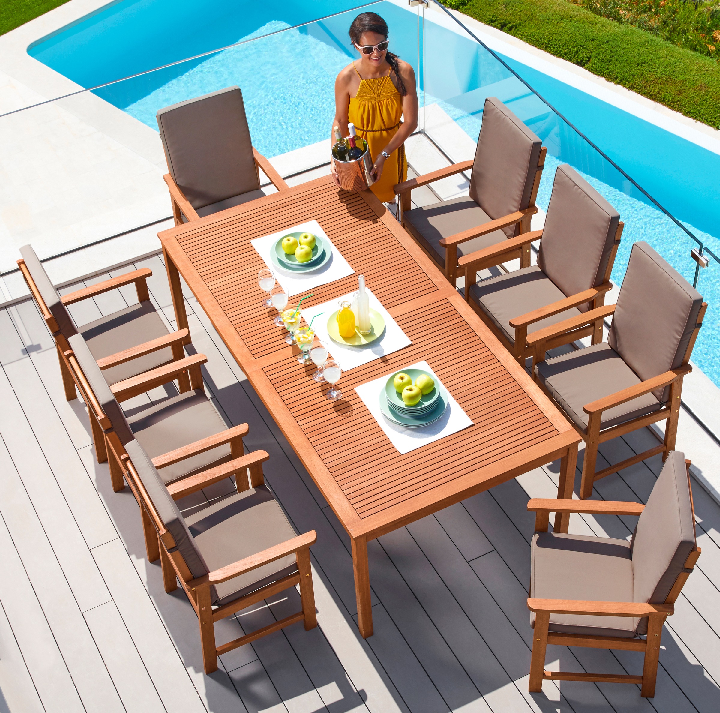 MERXX Garten-Essgruppe "Montana" 8x Sessel, inkl. Auflagen, 1x Tisch 220x110 cm, 17 Stk. tlg. Eukalyptusholz, FSC Mix