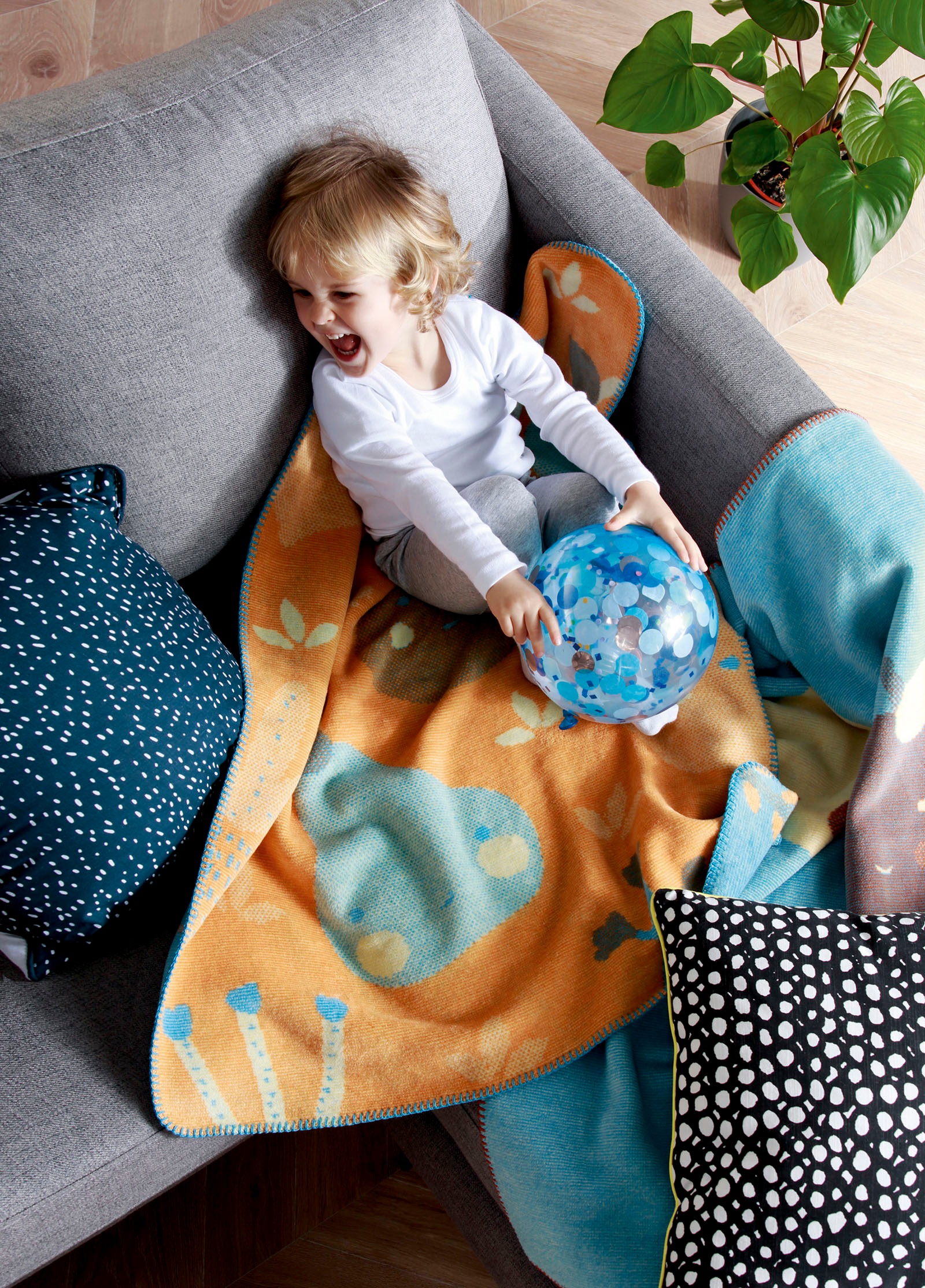 Biederlack Babydecke »Little Fruits«, mit lustigen Früchten, Kuscheldecke
