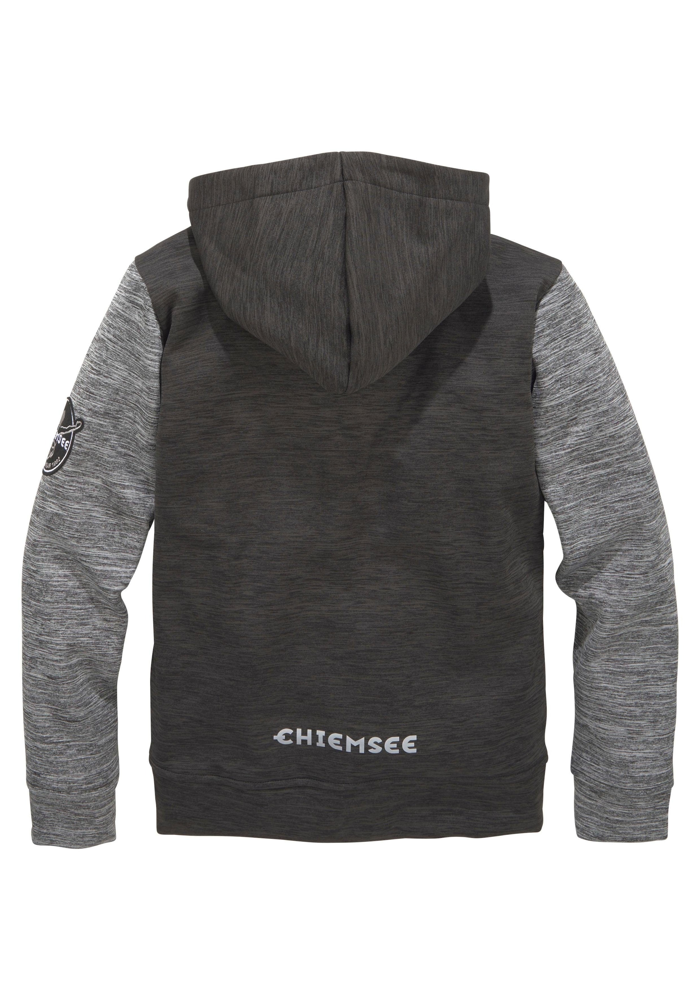 Chiemsee Softshelljacke, mit Kapuze, mit reflektierendem Druck