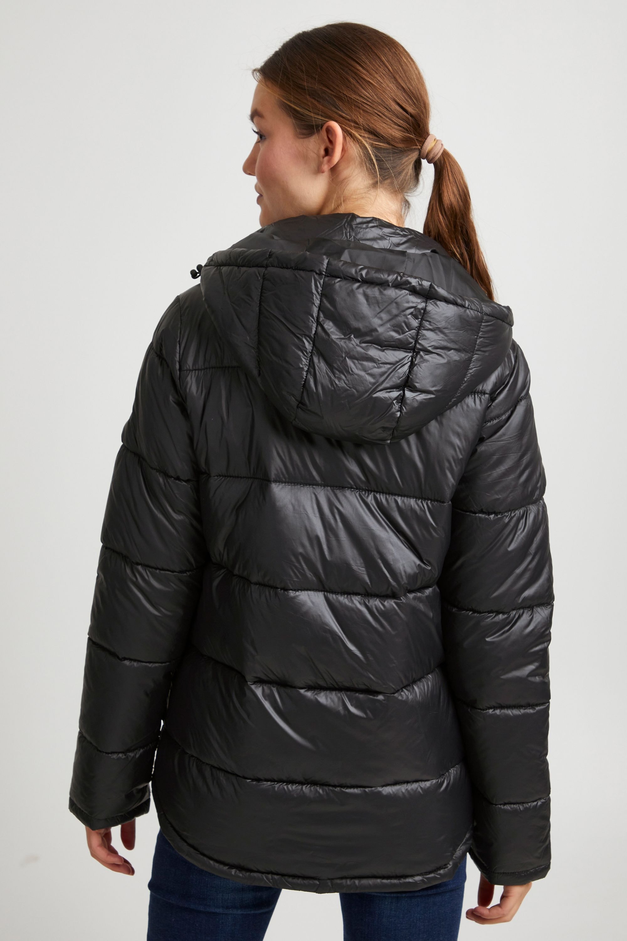 OXMO Winterjacke »Winterjacke OXDilja«, mit Kapuze