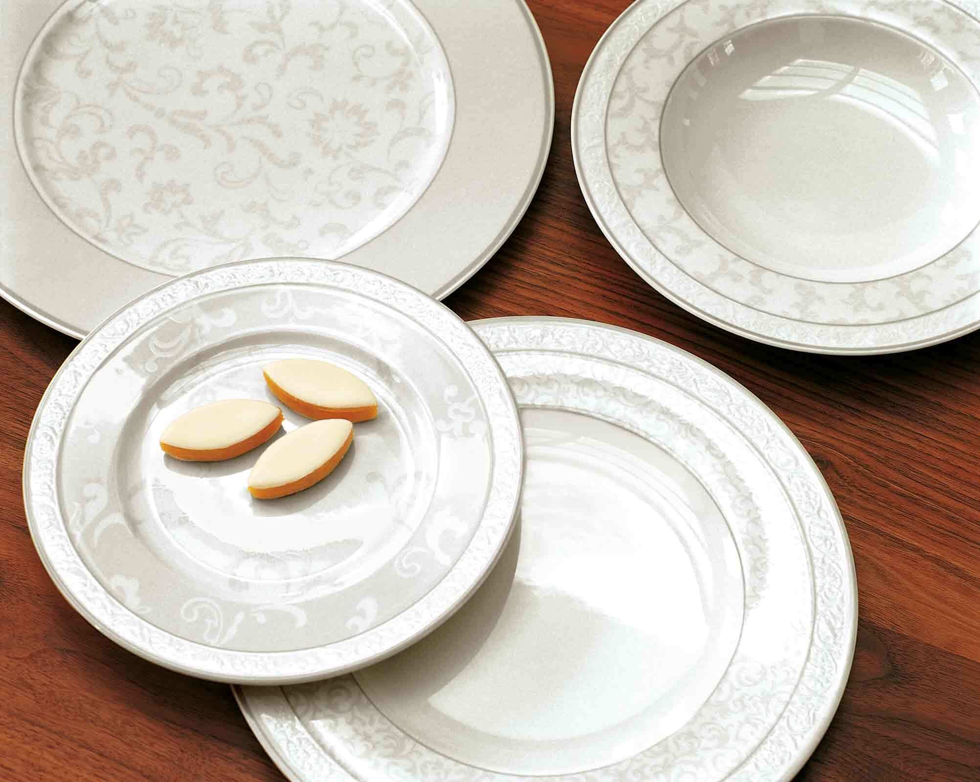 Villeroy & Boch Frühstücksteller »Frühstücksteller Gray Pearl ø 22,7 cm 6er Set weiß« Spülmaschinengeeignet, Mikrowellengeeignet