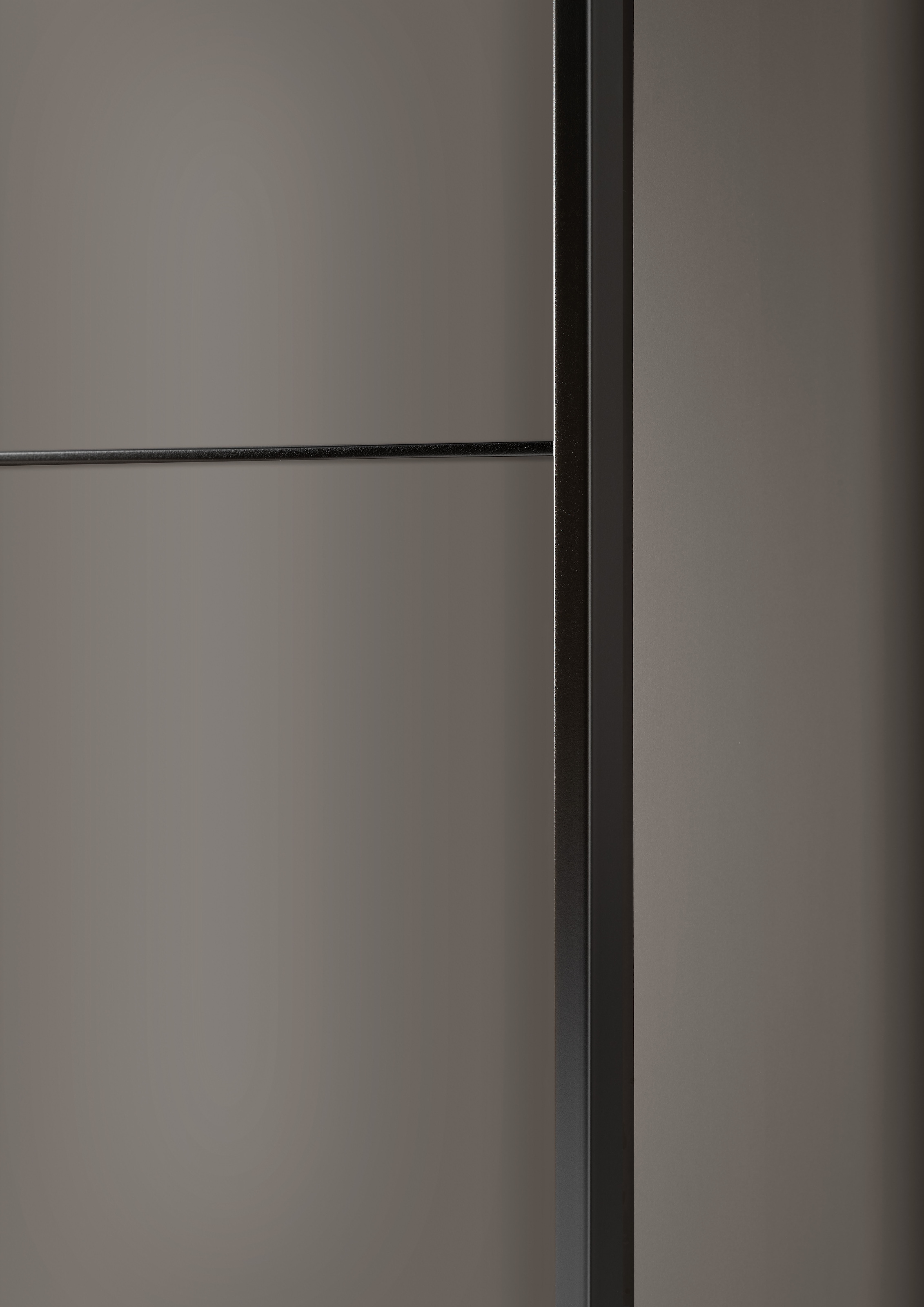 WIEMANN Schwebetürenschrank »Phoenix, Made in Germany, modernes Design, Highlight, Blickfang« Viele Farbkombinationen, in 4 Breiten und in 2 Höhen erhältlich,  maximaler Staurraum, inkl.Einlegeböden, Wäscheböden u. Dämpfer