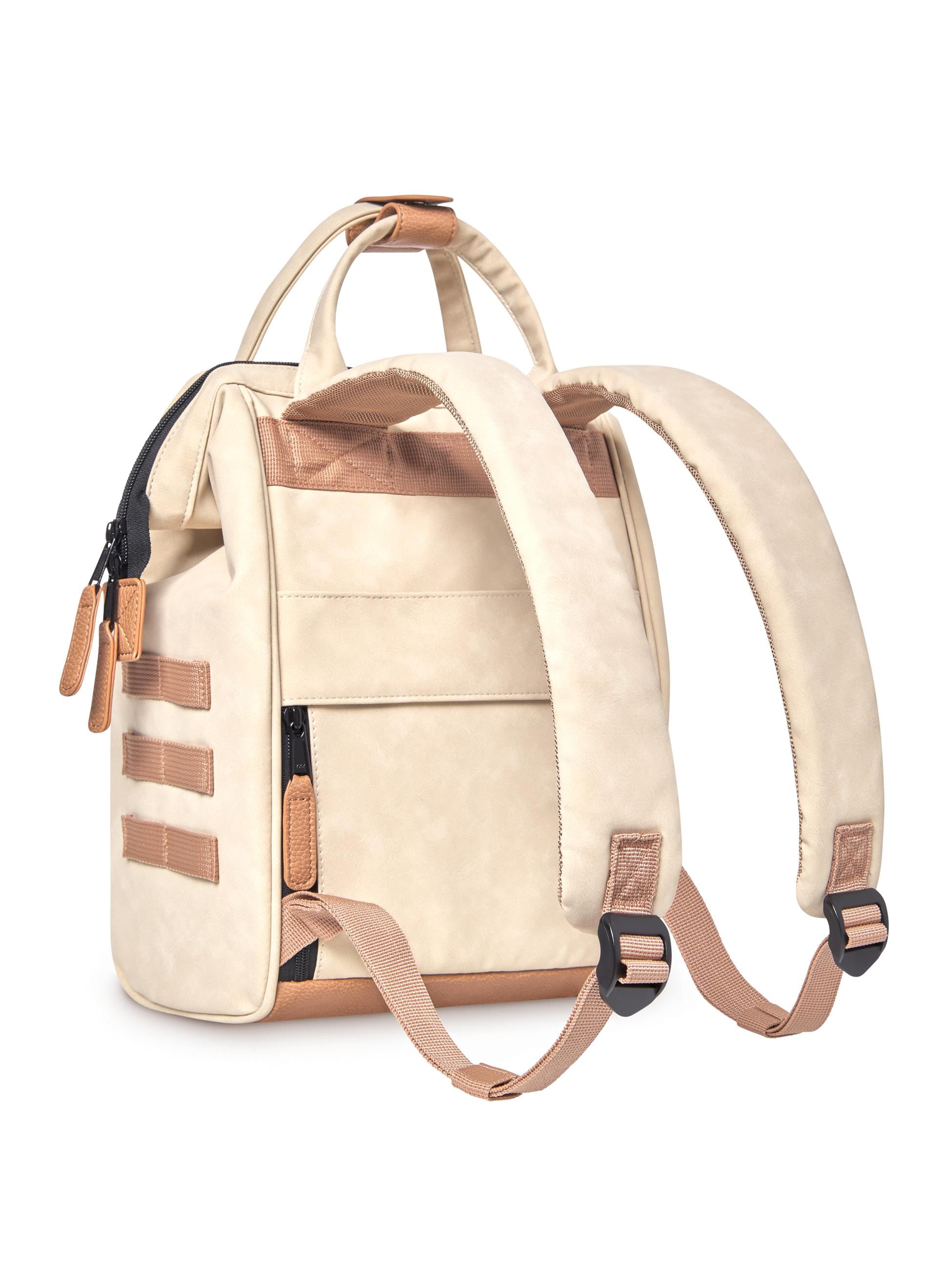 CABAIA Tagesrucksack »Tagesrucksack Adventurer S Nubuck«, Cityrucksack aus hochwertigem Kunstleder