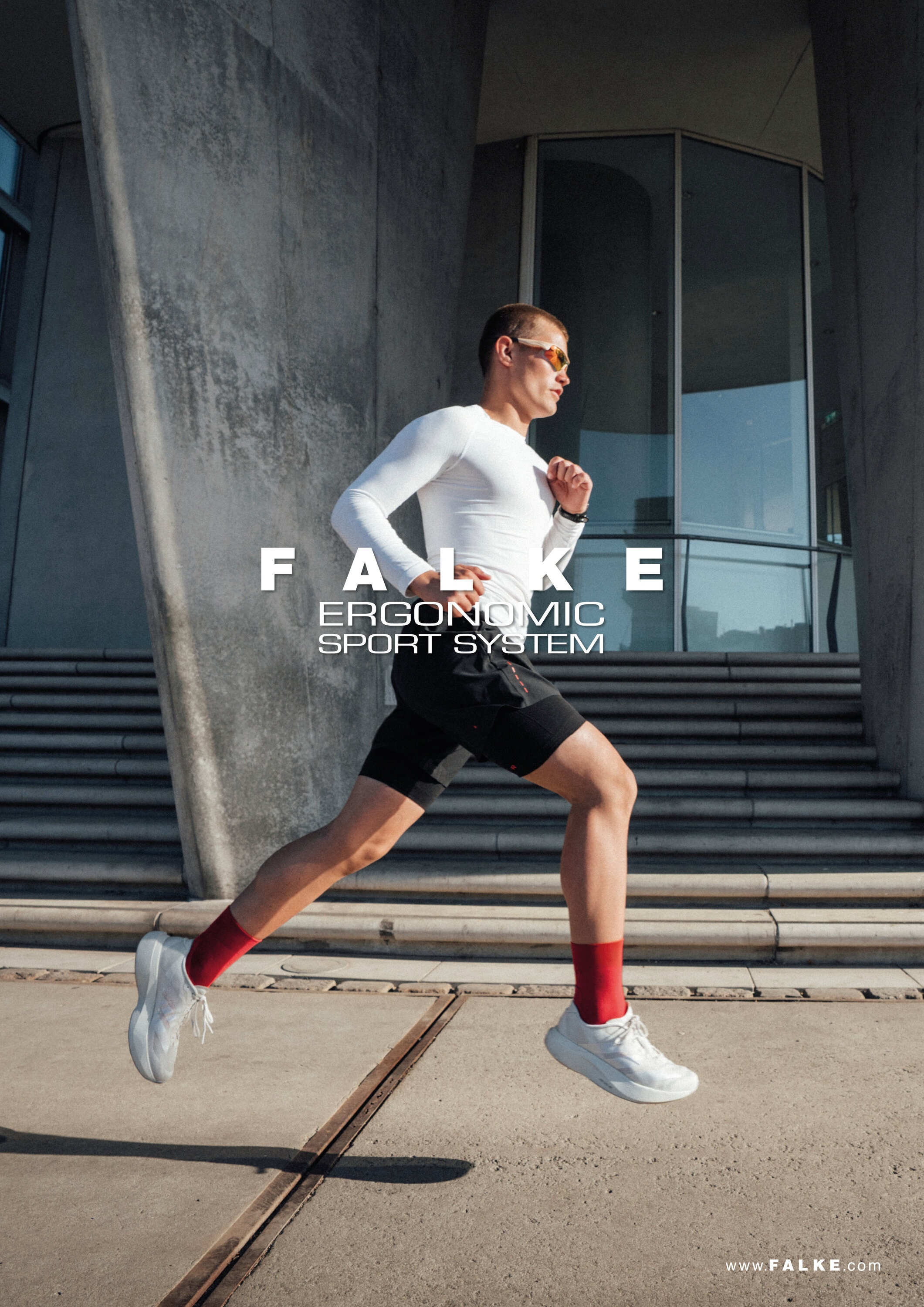 FALKE Socken »RU4 Endurance Cool« 1 Paar tlg.