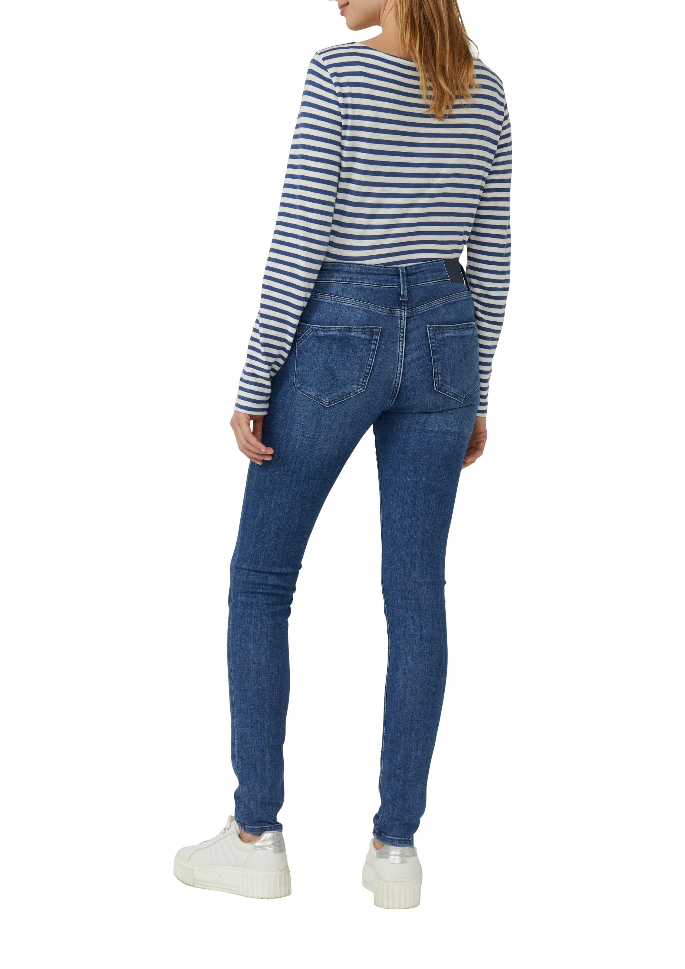 s.Oliver Skinny-fit-Jeans »IZABELL«, in coolen, unterschiedlichen Waschungen