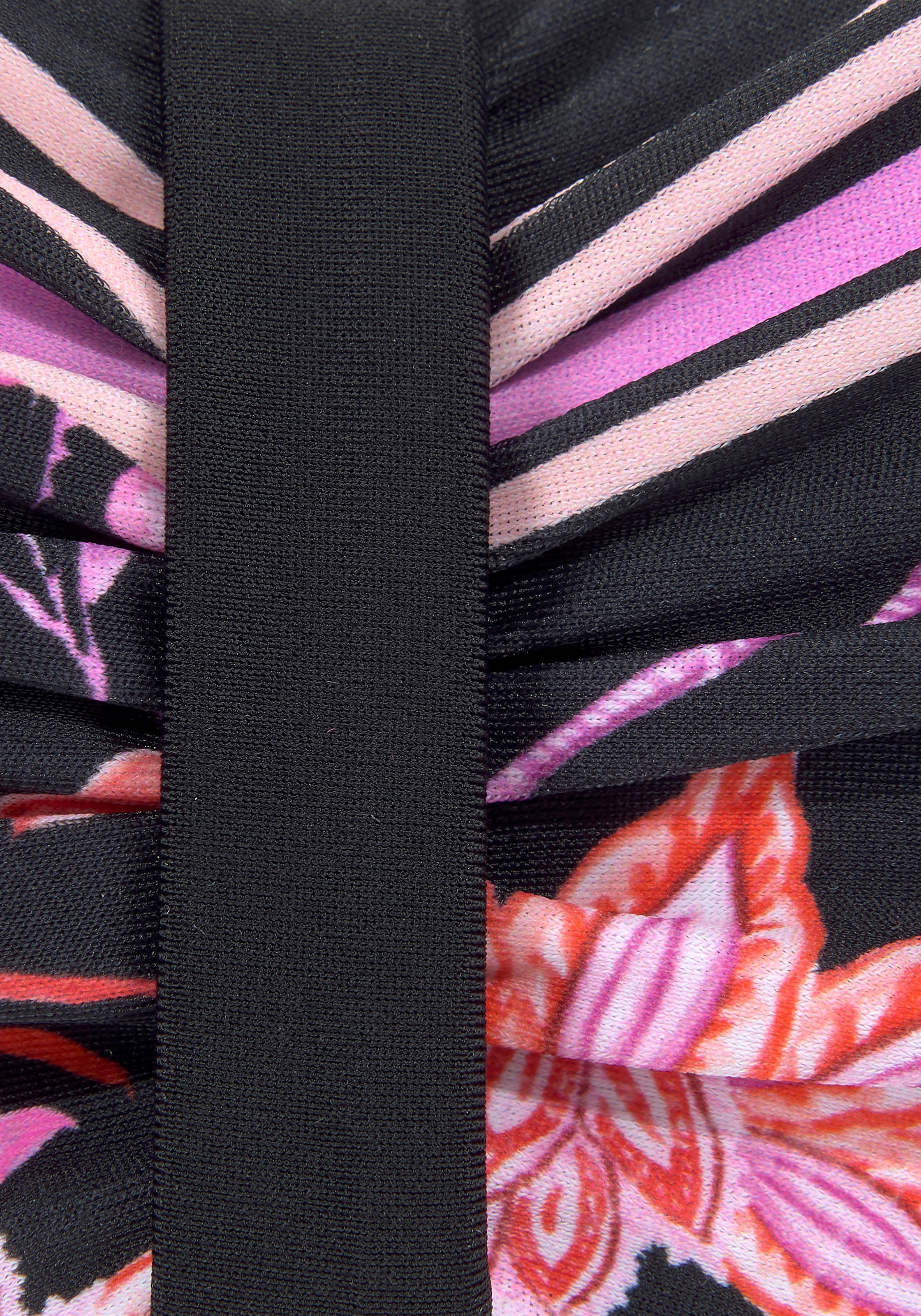 LASCANA Bügel-Bandeau-Bikini-Top »Bohemian«, mit platzierten Streifen