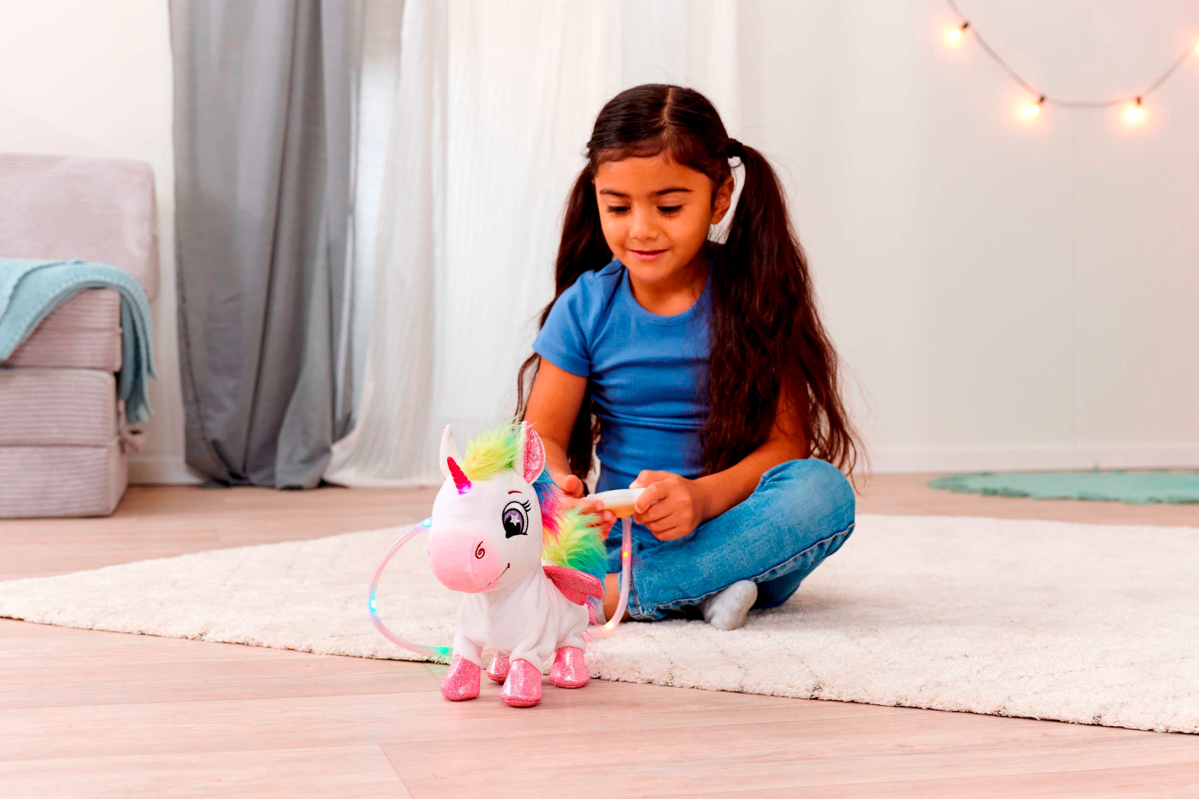 SIMBA Spielfigur »PetZoo Rainbow Unicorn«, mit Licht und Sound