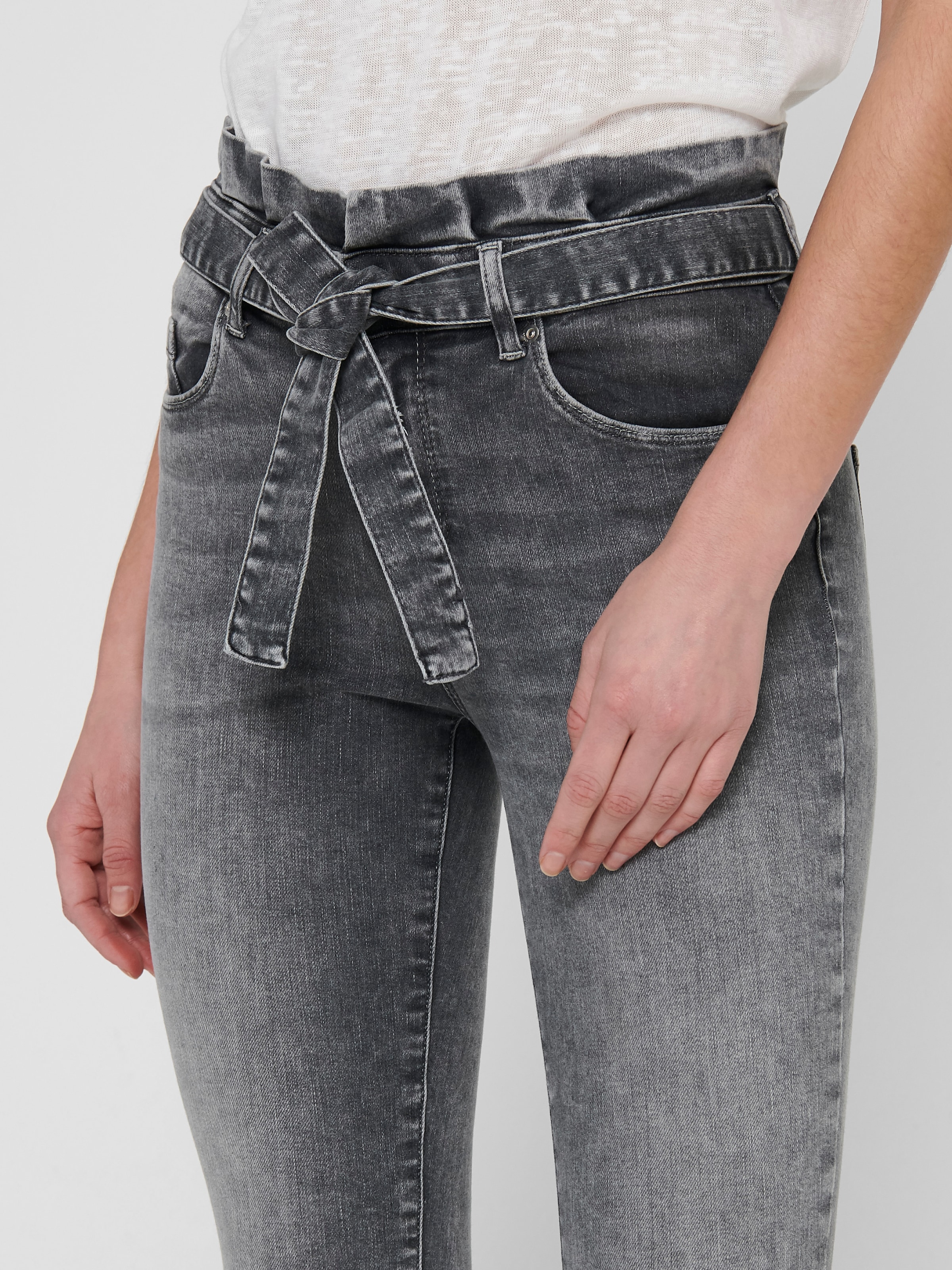 ONLY Skinny-fit-Jeans »ONLHUSH LIFE MID SK ANK PBAG BB REA0918«