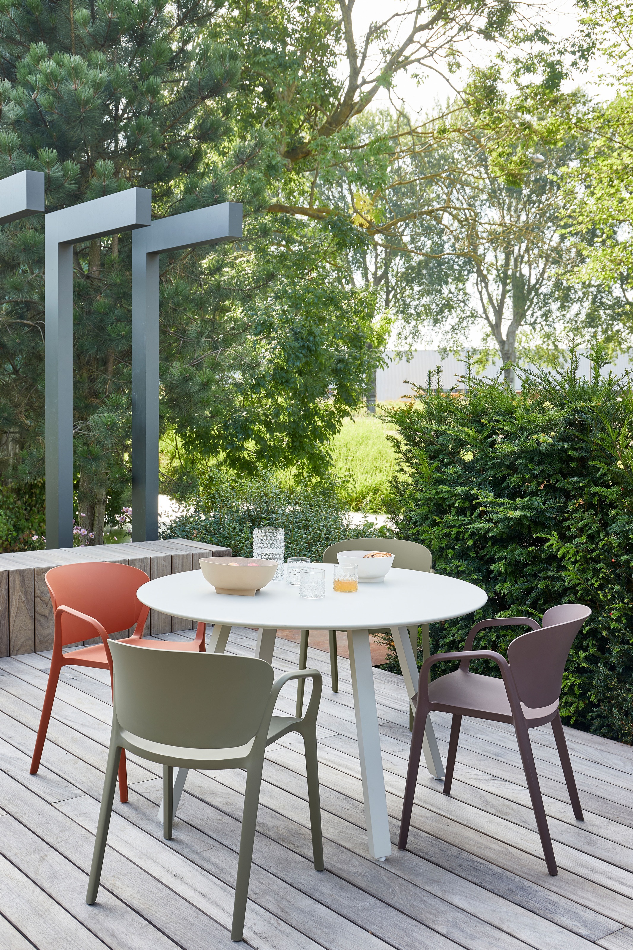 WOOOD Esszimmerstuhl »Bent Polypropylen stapelbar für In- und Outdoor, H 75 x B 57 x T 56 cm« () (Set, 2 St) Tragkraft 150 kg, fertig montiert, wasserabweisendes