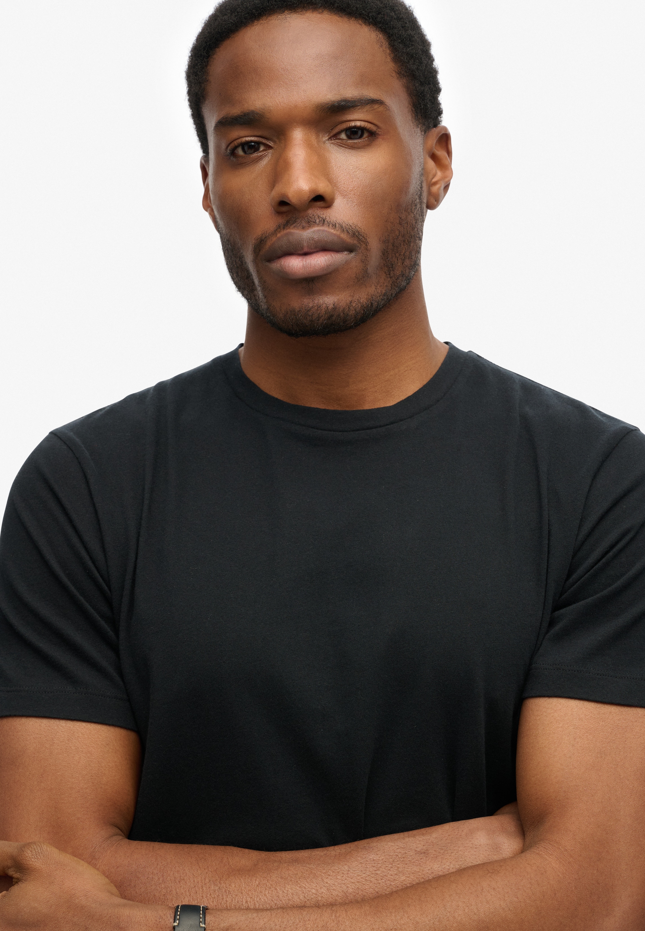 Superdry Rundhalsshirt »CLASSIC ESSENTIAL TEE«