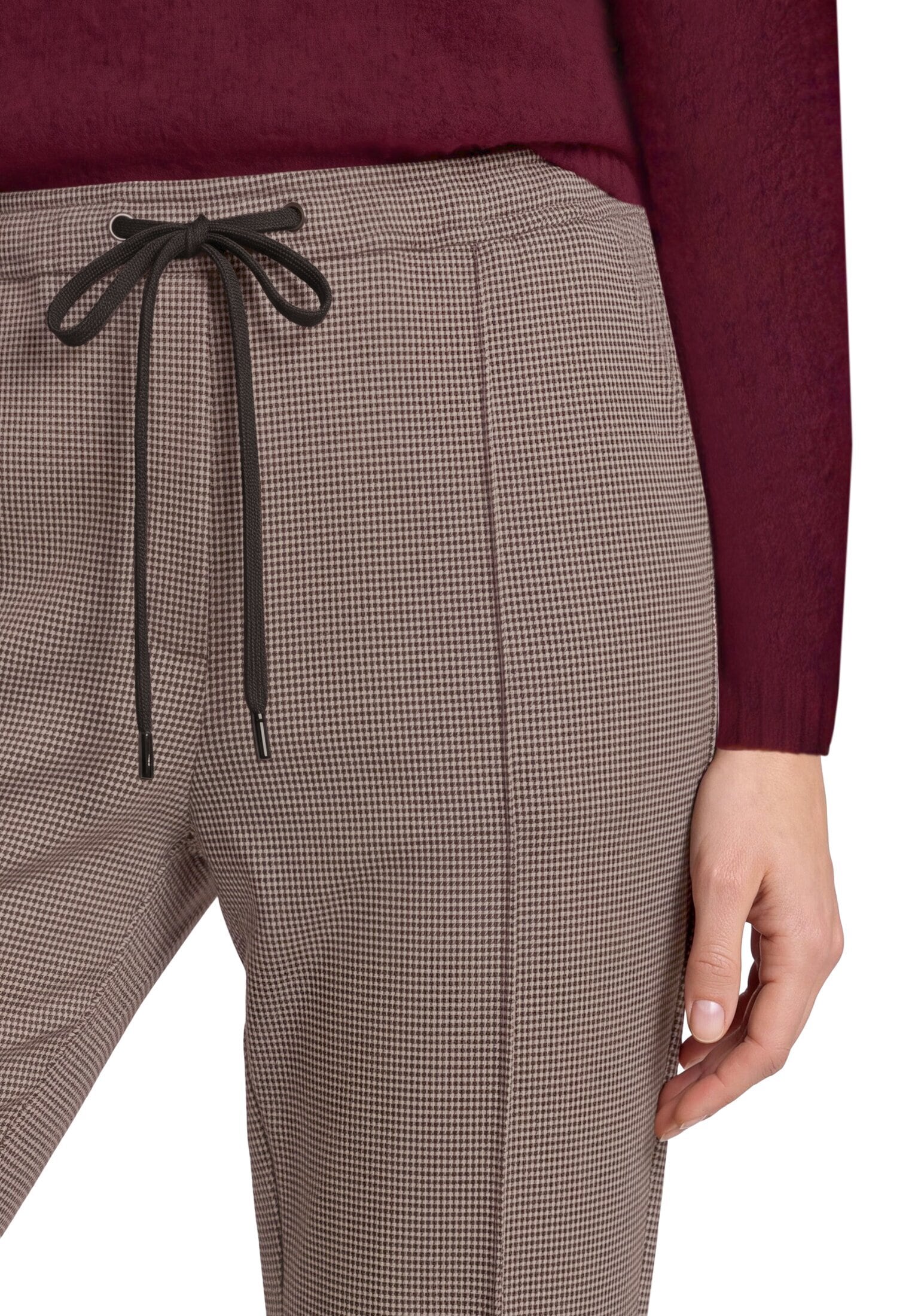 Betty&Co Stoffhose »Karo-Hose mit Bügelfalte«