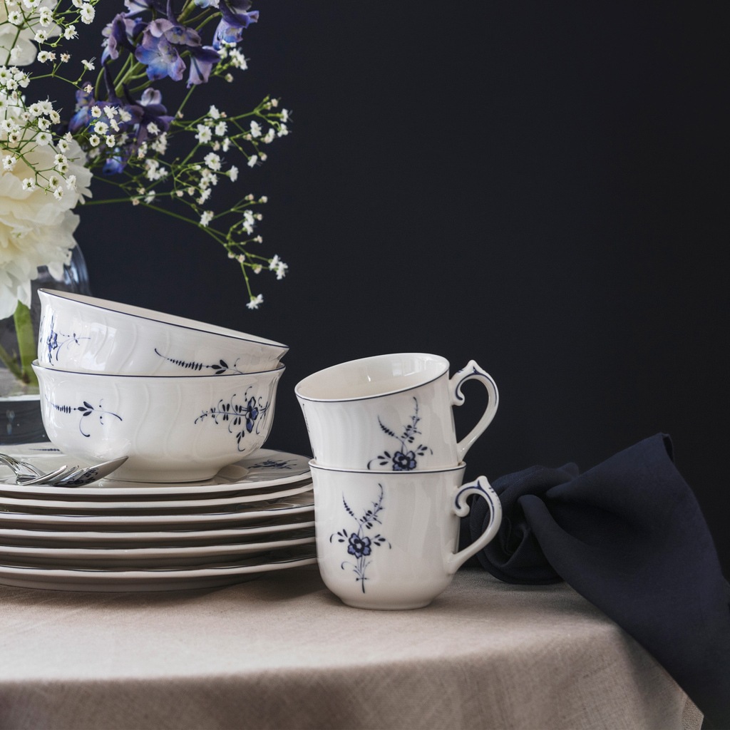 Villeroy & Boch Tasse »Kaffeetasse mit Untertasse Vieux Luxembourg 120 ml weiß-blau«