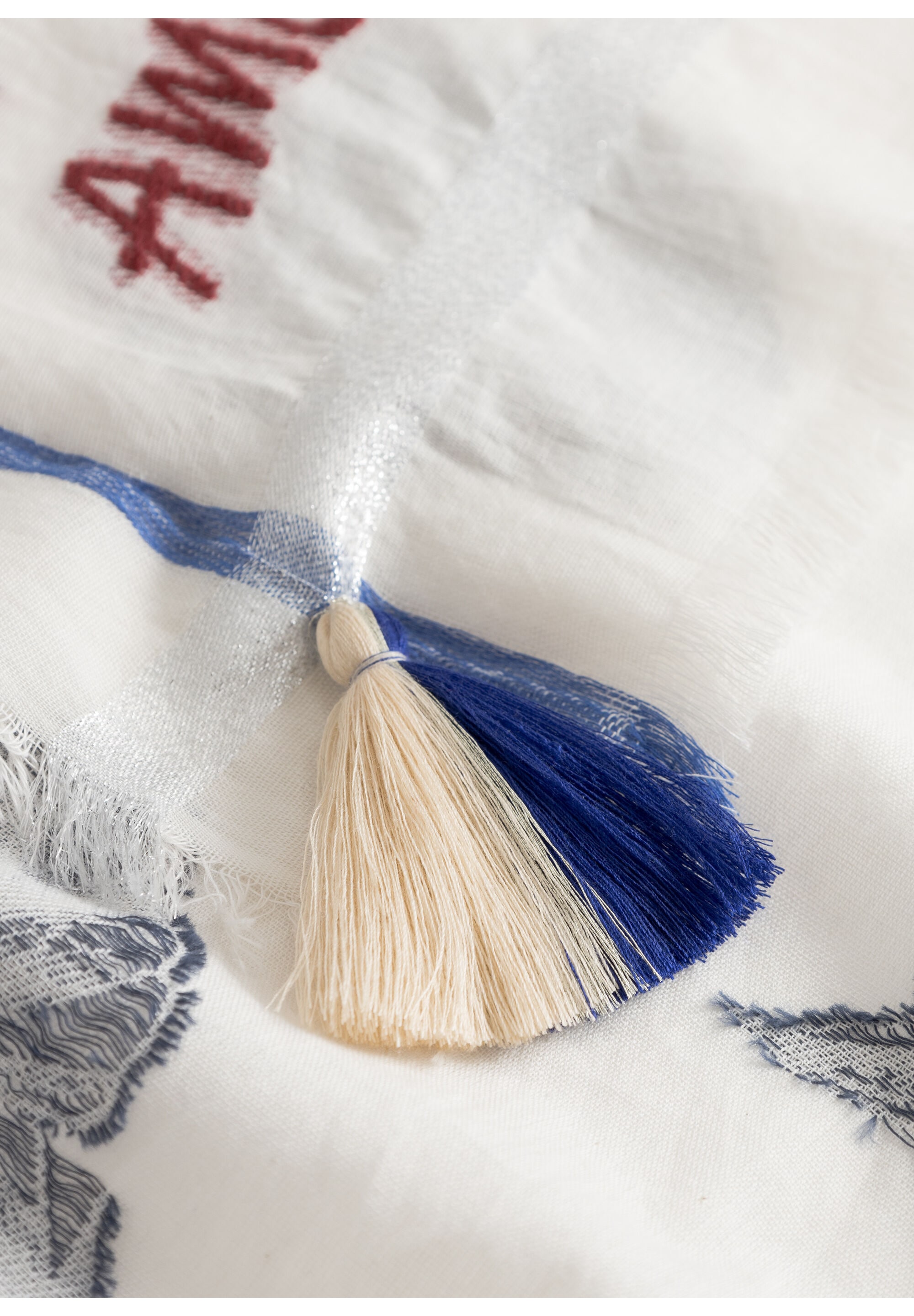 Codello Modetuch »Codello Jacquard-Tuch« Blumenmuster, Stickerei