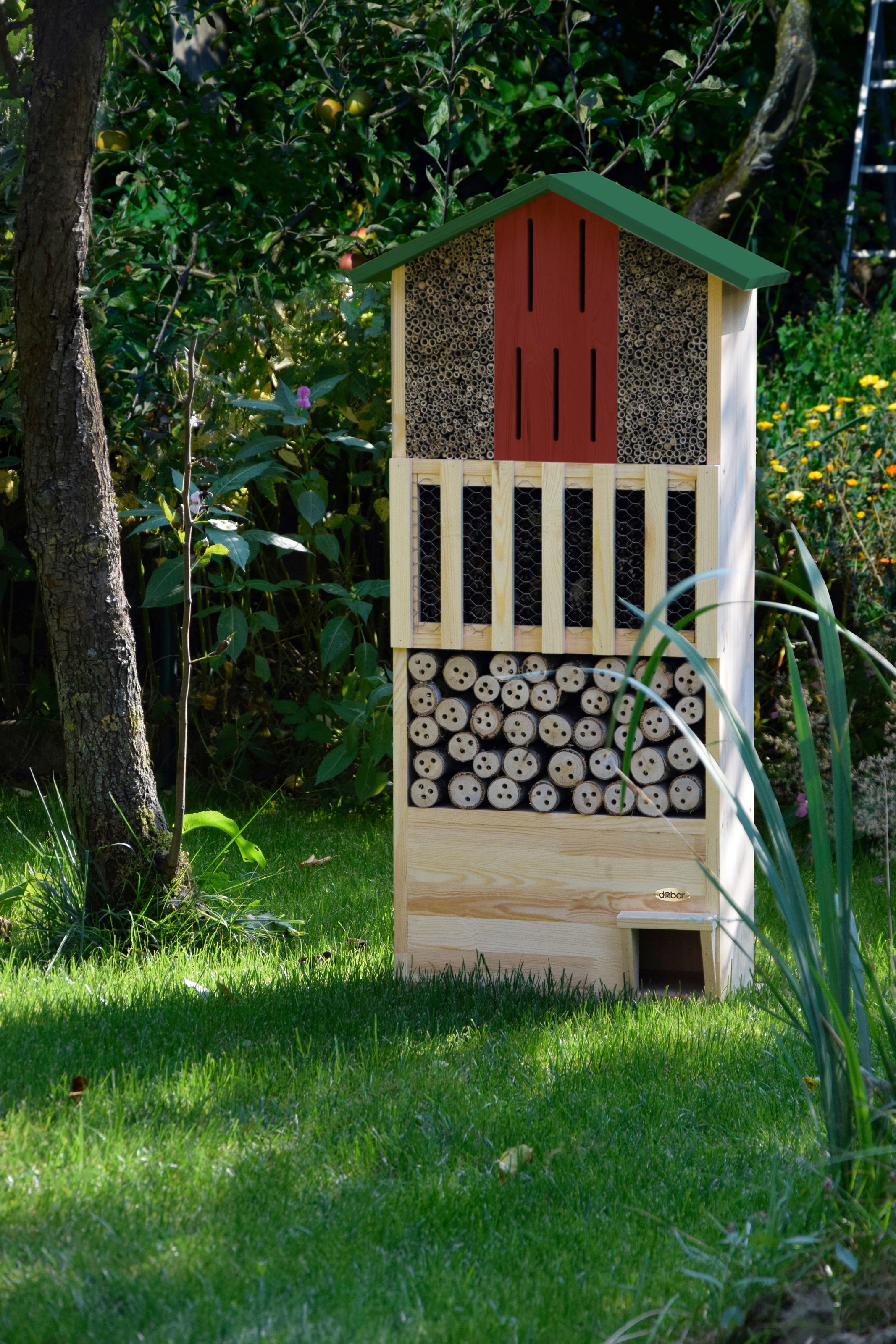 dobar green label Insektenhotel »XXL«, mit Igelhaus und Schmetterlingskasten, BxTxH:... kaufen