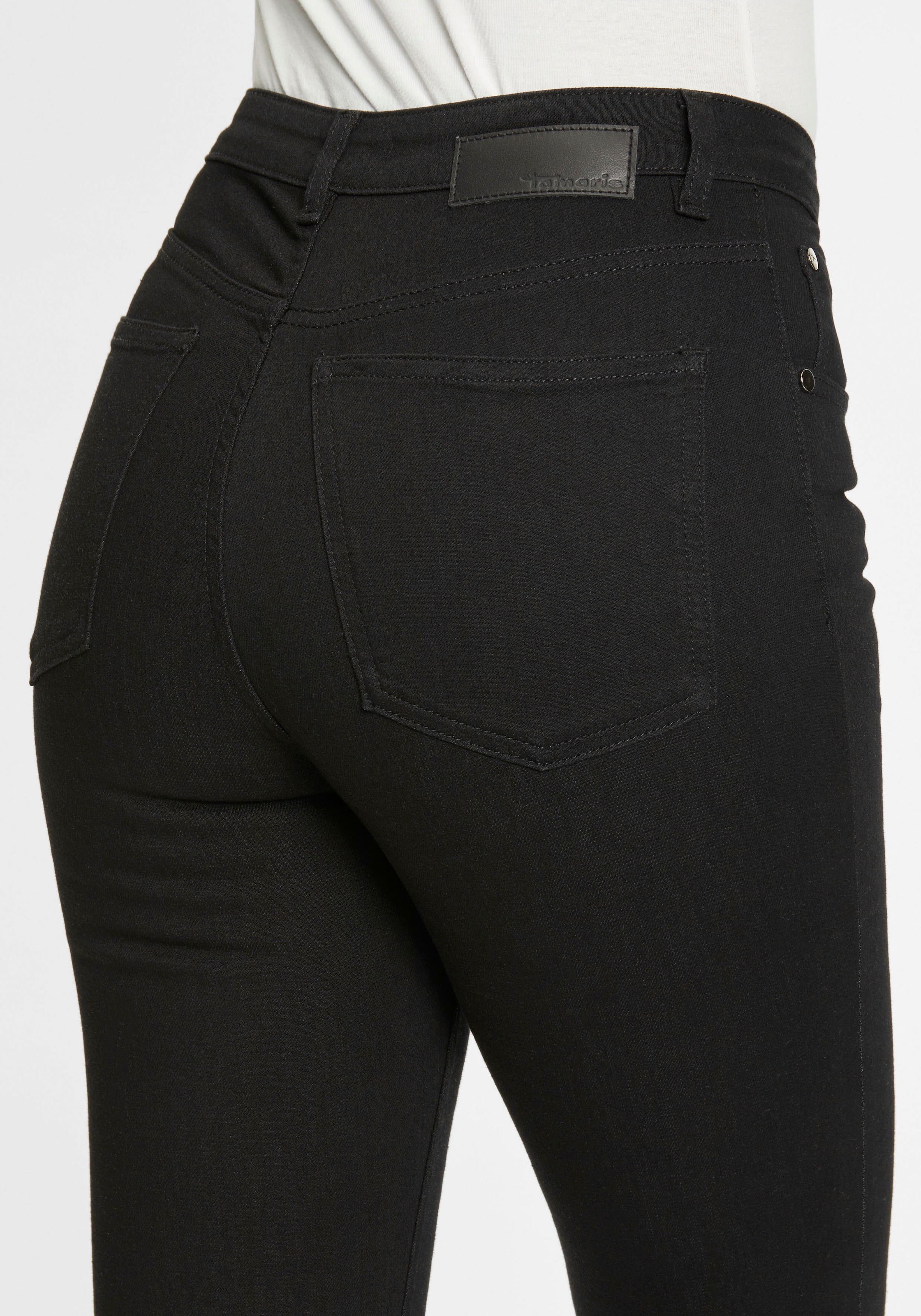 Tamaris Skinny-fit-Jeans, mit Logo-Badge - KOLLEKTION bei ♕ NEUE