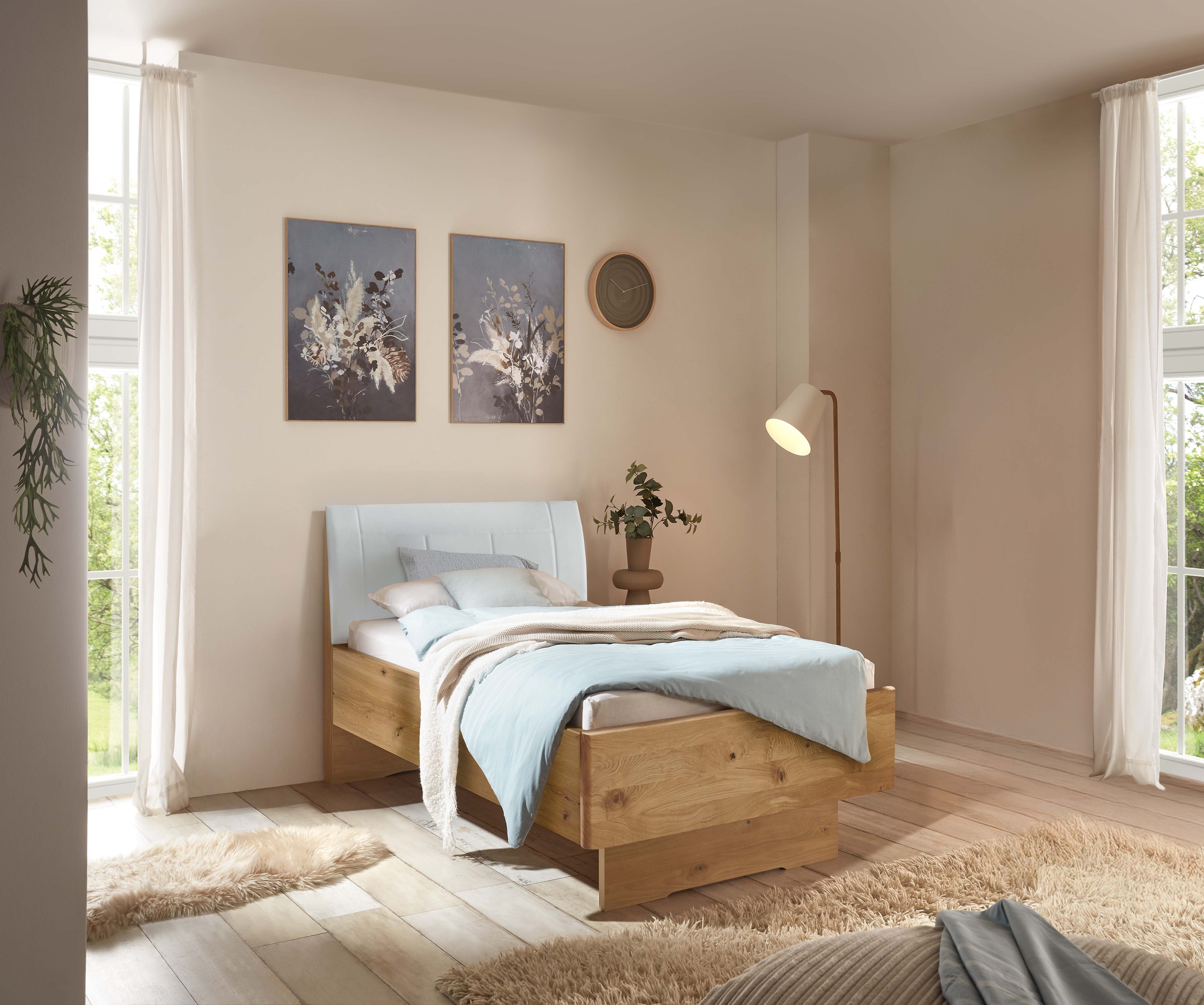 WIEMANN Holzbett »Cardiff, Bettgestell, Bettrahmen, teilmassiv, mit Polsterkopfteil«, (Belastbarkeit 110/220 Kg, 4-fache höhenverstellbar, MADE IN GERMANY), Fußteil aus Massivholz, verschiedene Größen