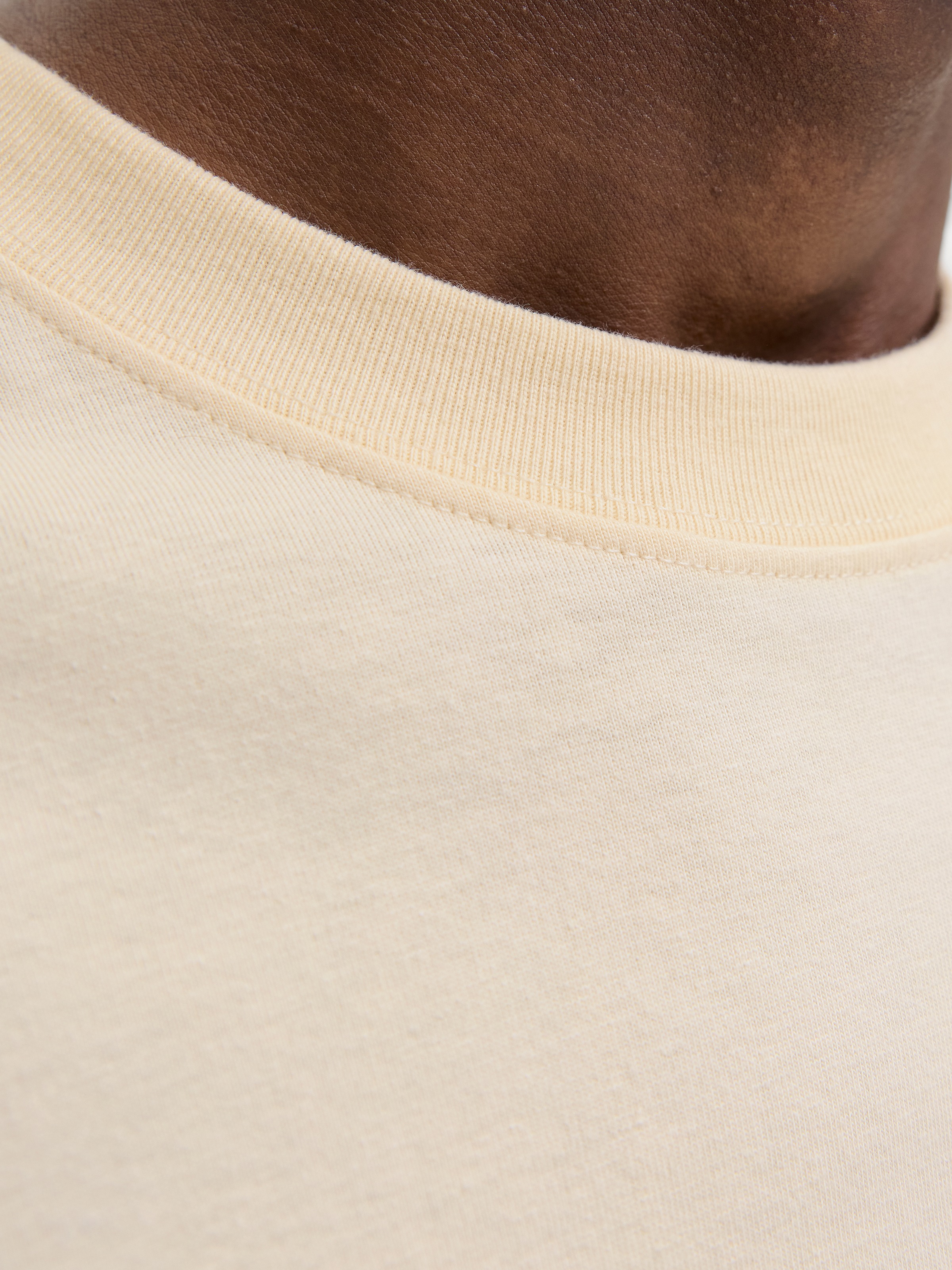 Jack & Jones Rundhalsshirt »JORNORREBRO EMB TEE SS CREW NECK NOOS« Baumwolle, locker geschnitten
