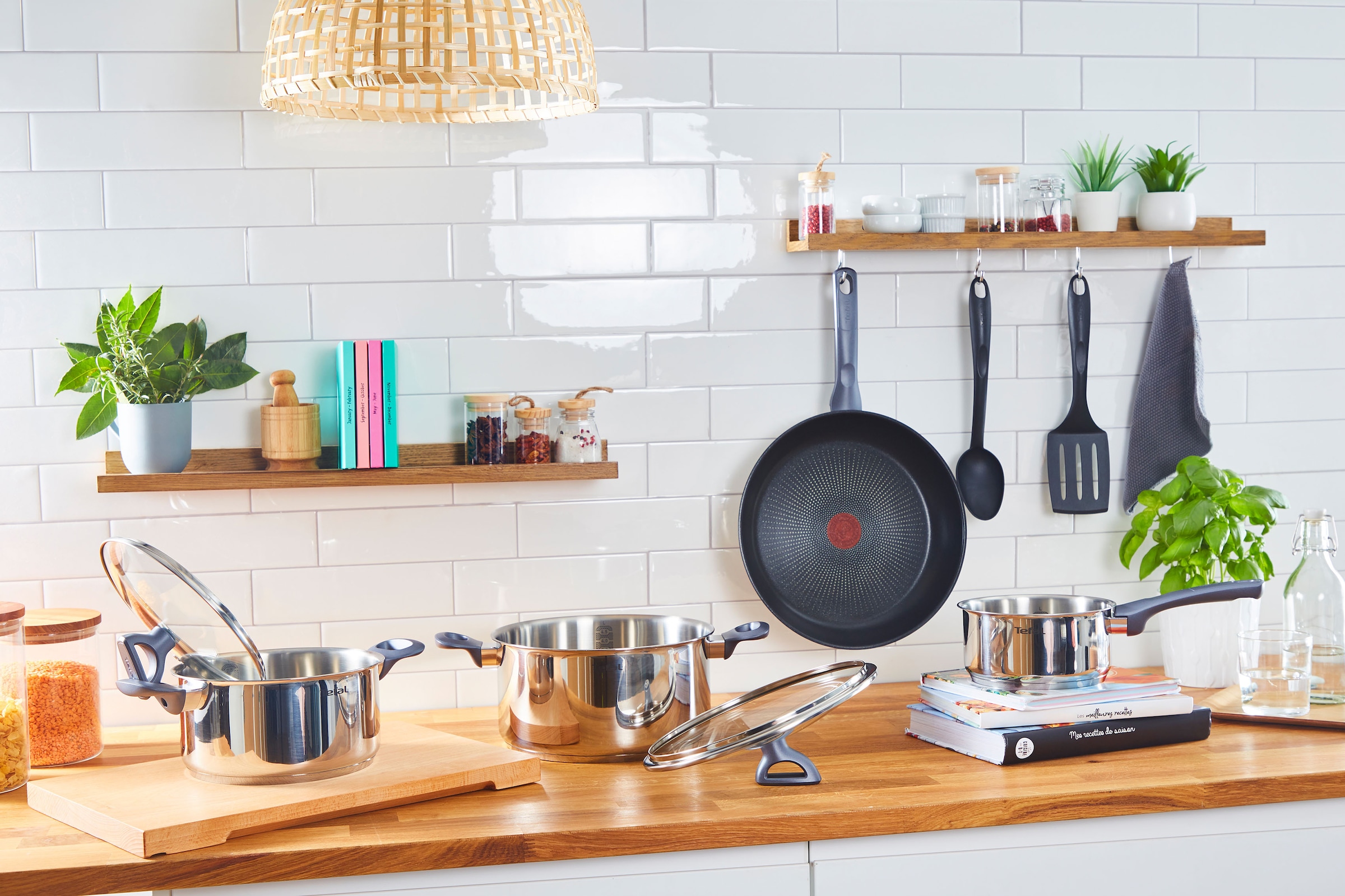 Tefal Topf-Set »Daily Cook«, Edelstahl, (Set, 11 tlg., Stielkasserolle 16 cm, Kochtopf mit Deckel 20/24 cm, Bratpfanne 28 cm), Edelstahl-Töpfe mit stehendem Deckel,Ausguss,alle Herdarten,Induktion