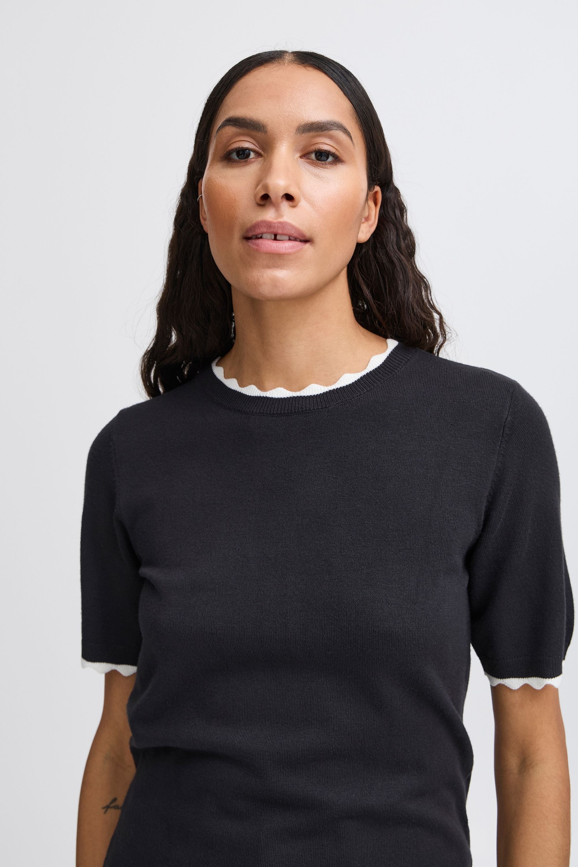 b.young Rundhalsshirt »Rundhalsshirt BYOMANJA«