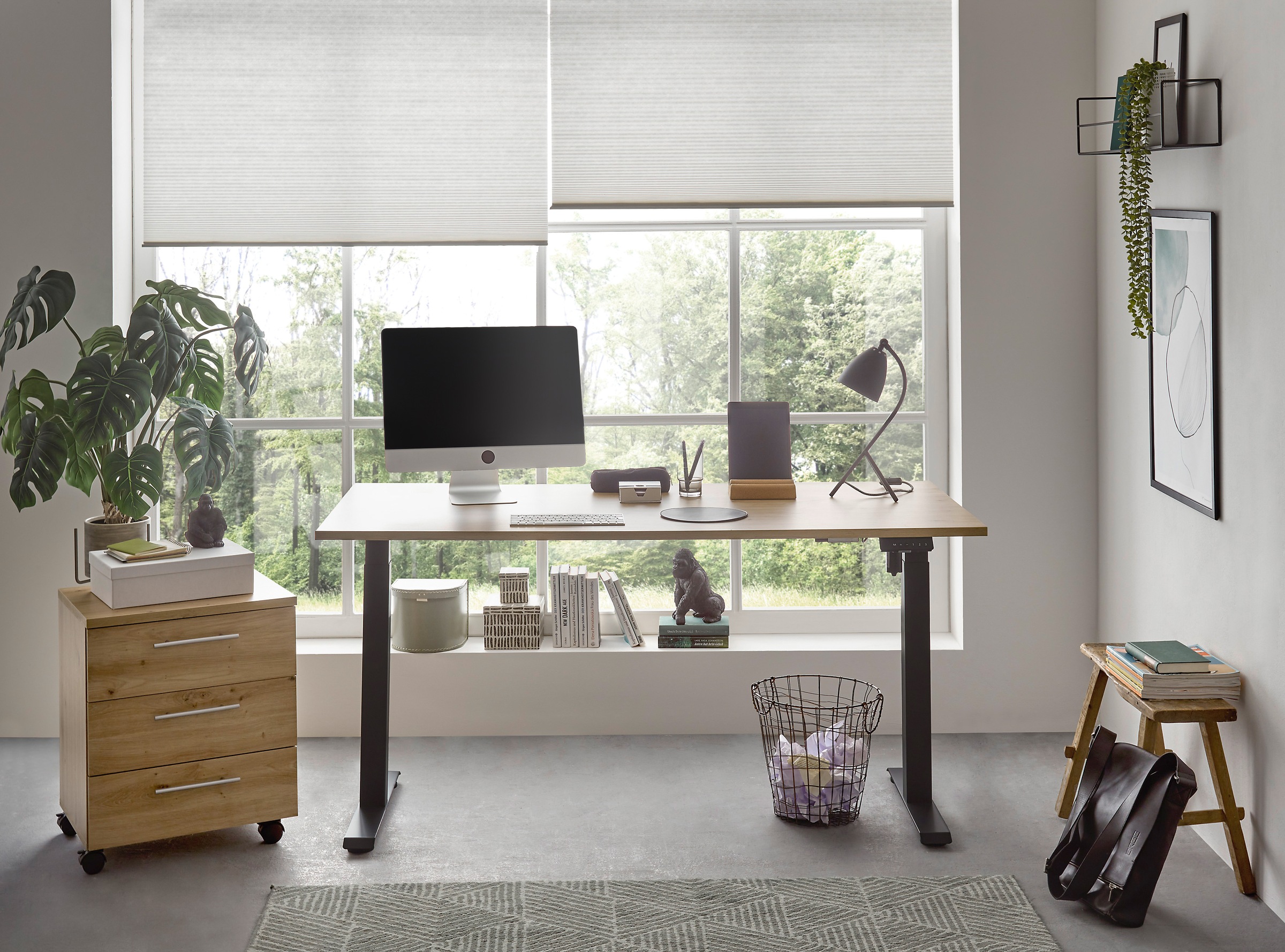 BEGA OFFICE Schreibtisch 2 Stk. tlg. Breite 137 cm, stufenlos höhenverstellbar 74-117 cm