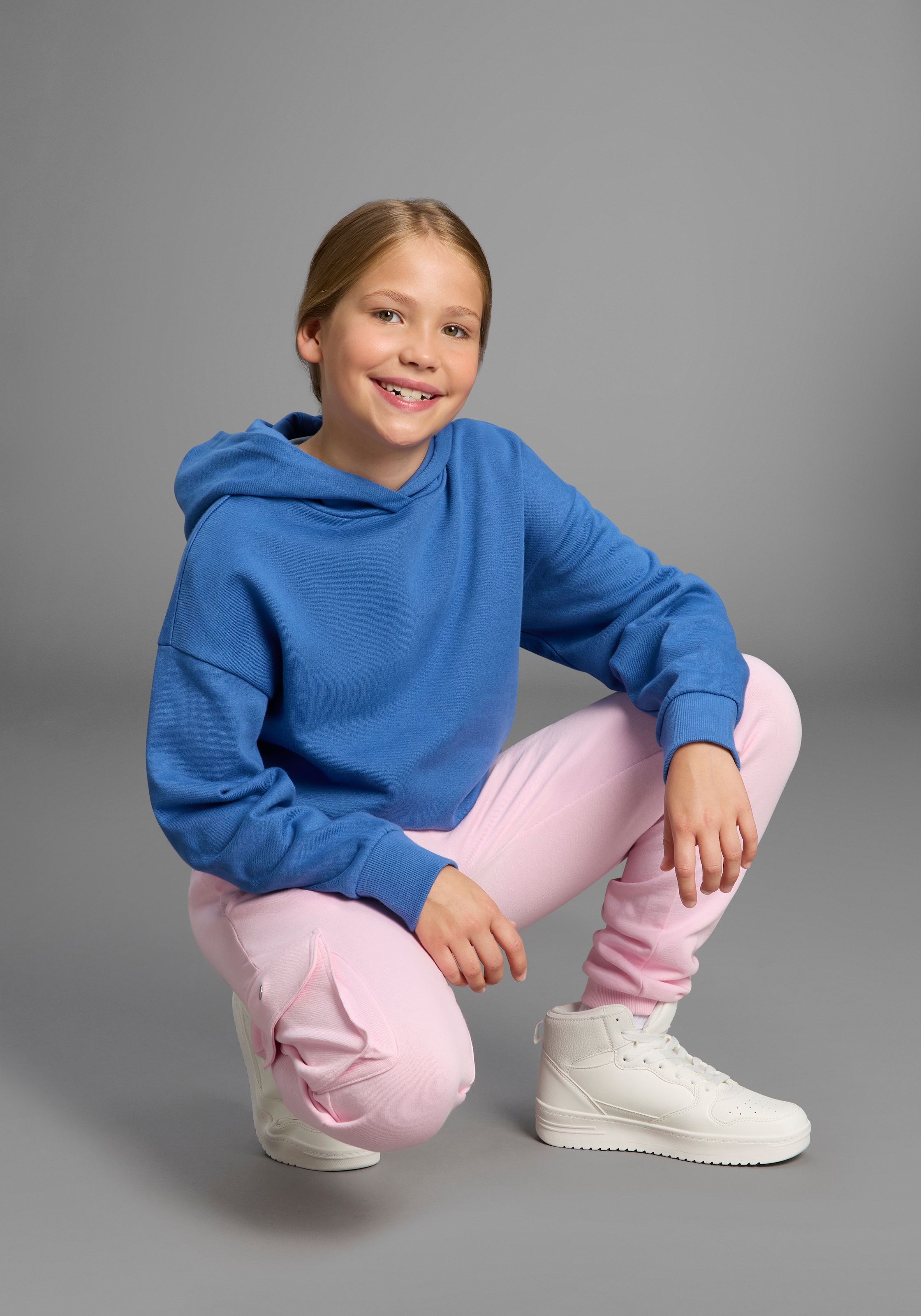 KangaROOS Kapuzensweatshirt »Hoodie mit Rückenprint«, Mit Front- und Rückenprint
