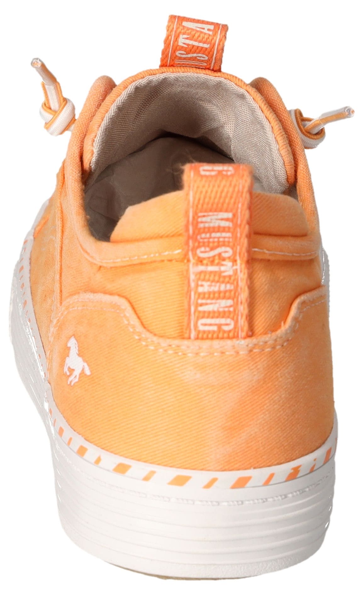Mustang Shoes Slip-On Sneaker, Slipper, Schlupfschuh, Freizeitschuh mit farbiger Sohleneinfassung