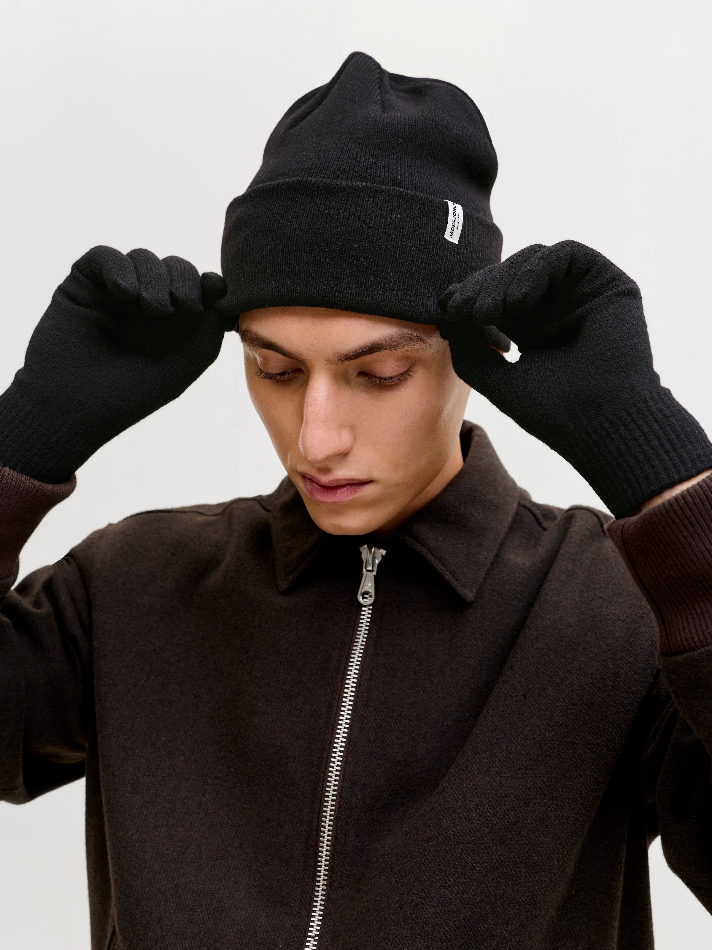 Jack & Jones Beanie »JACCOOPER BEANIE AND GLOVES GIFTBOX« Kunstfaser, Einheitsgröße