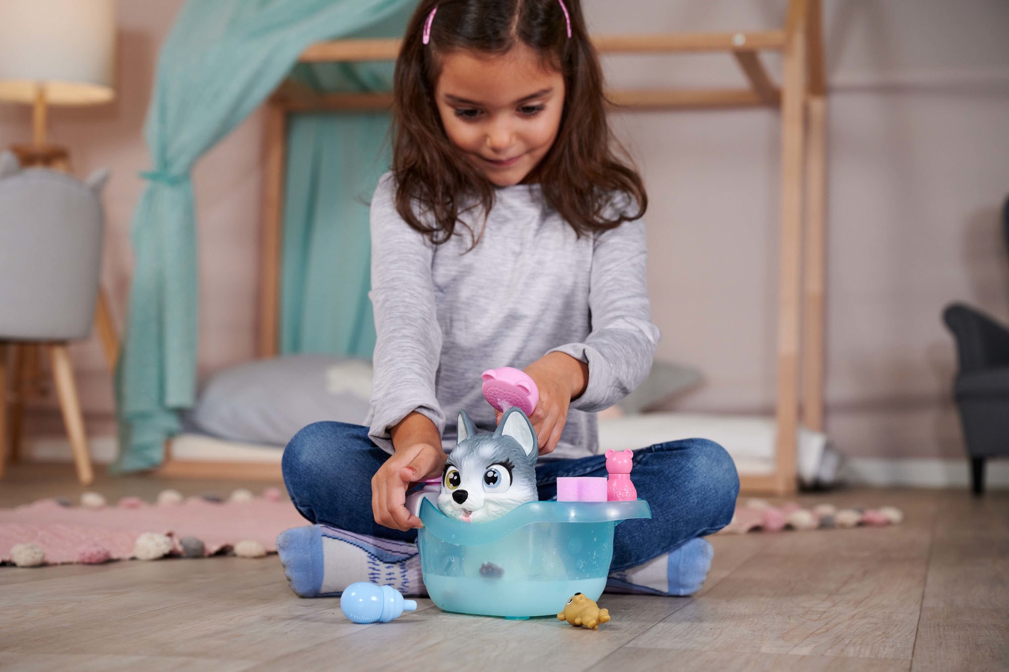 SIMBA Spielfigur »Pamper Petz Husky«, mit Badewanne