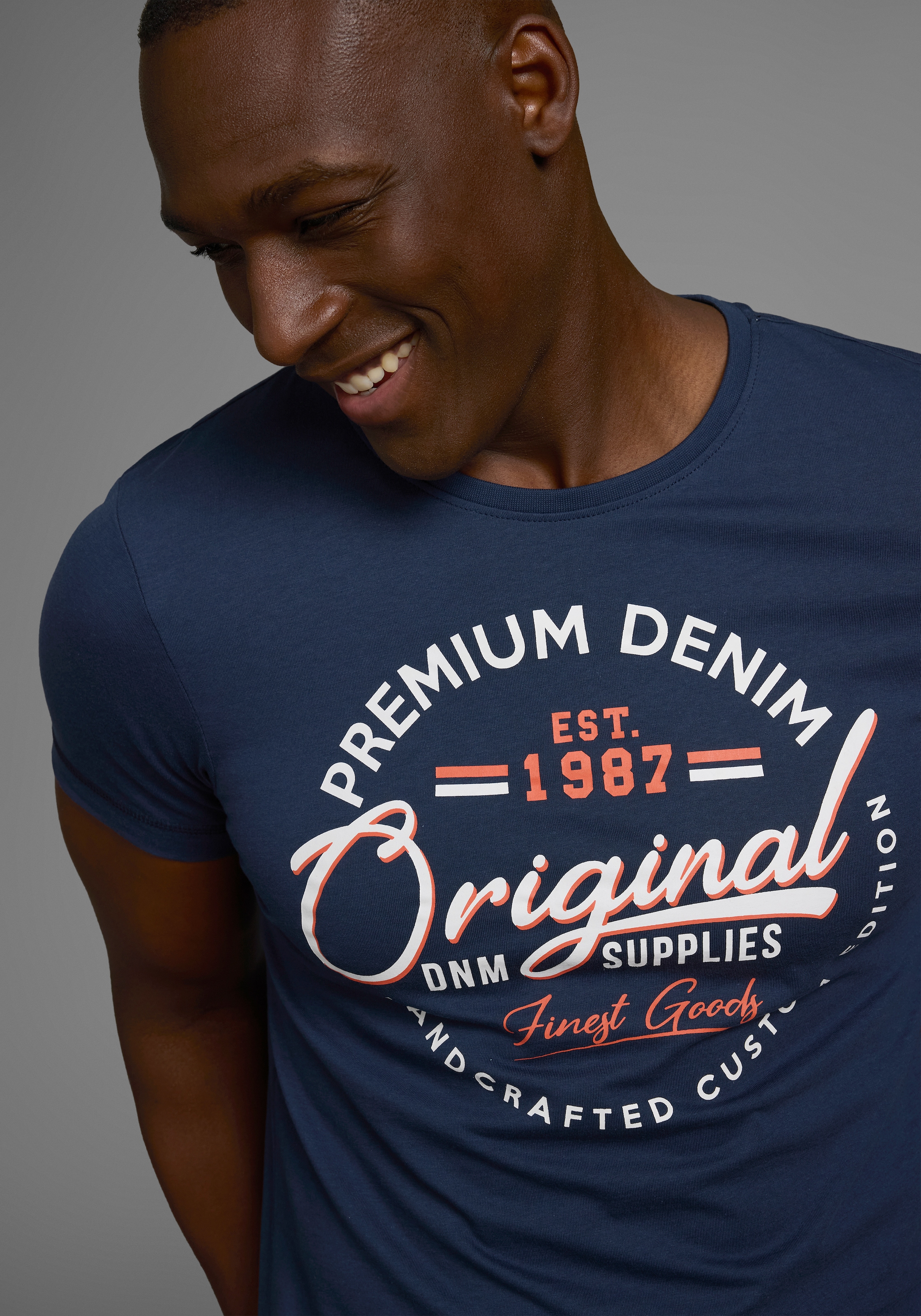 AJC T-Shirt kurzärmelig,  schmal geschnitten,  mit stylischem Druck