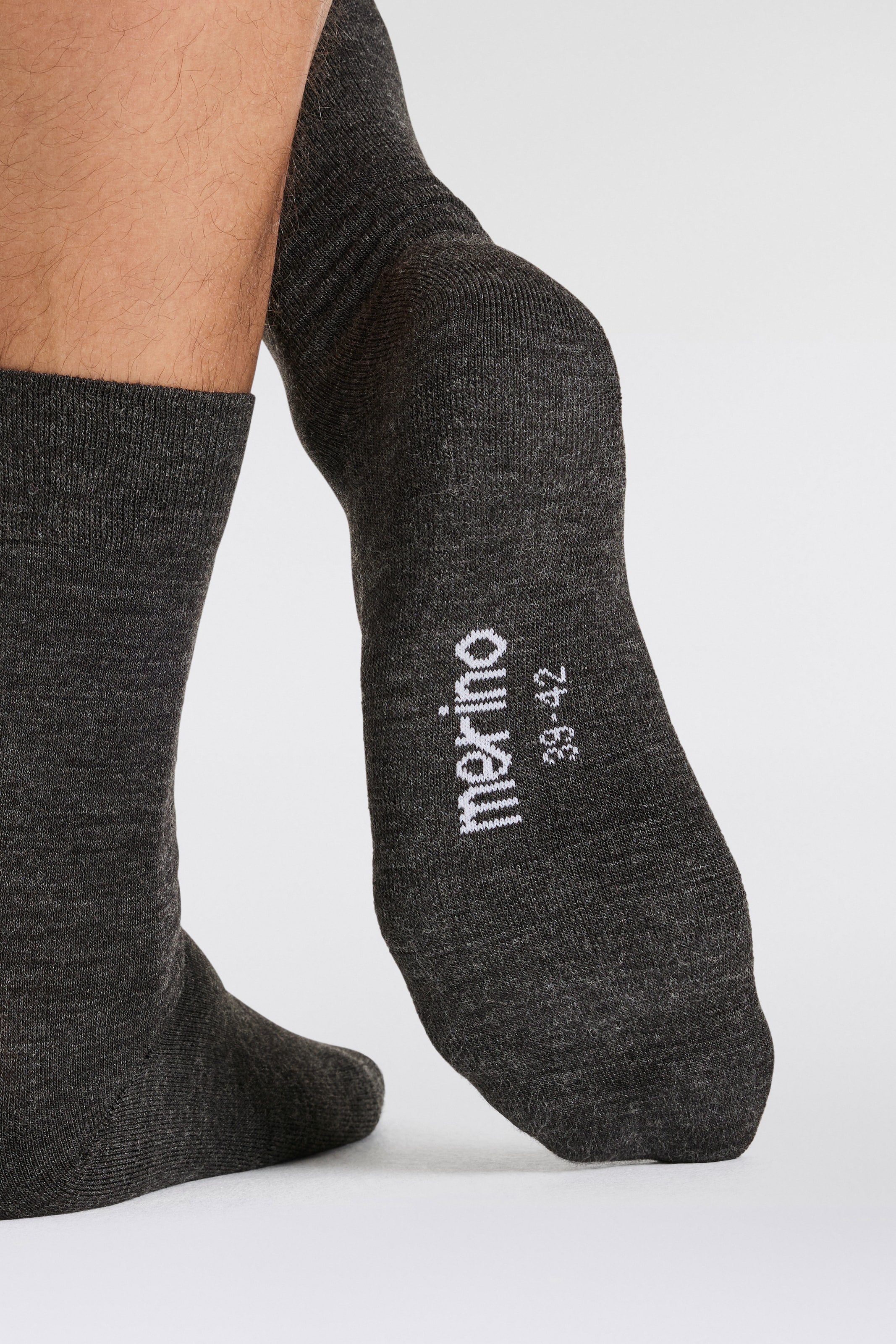 Apollo Basicsocken, (3er Pack), mit Stickerei und weichen Merinowoll-Anteil