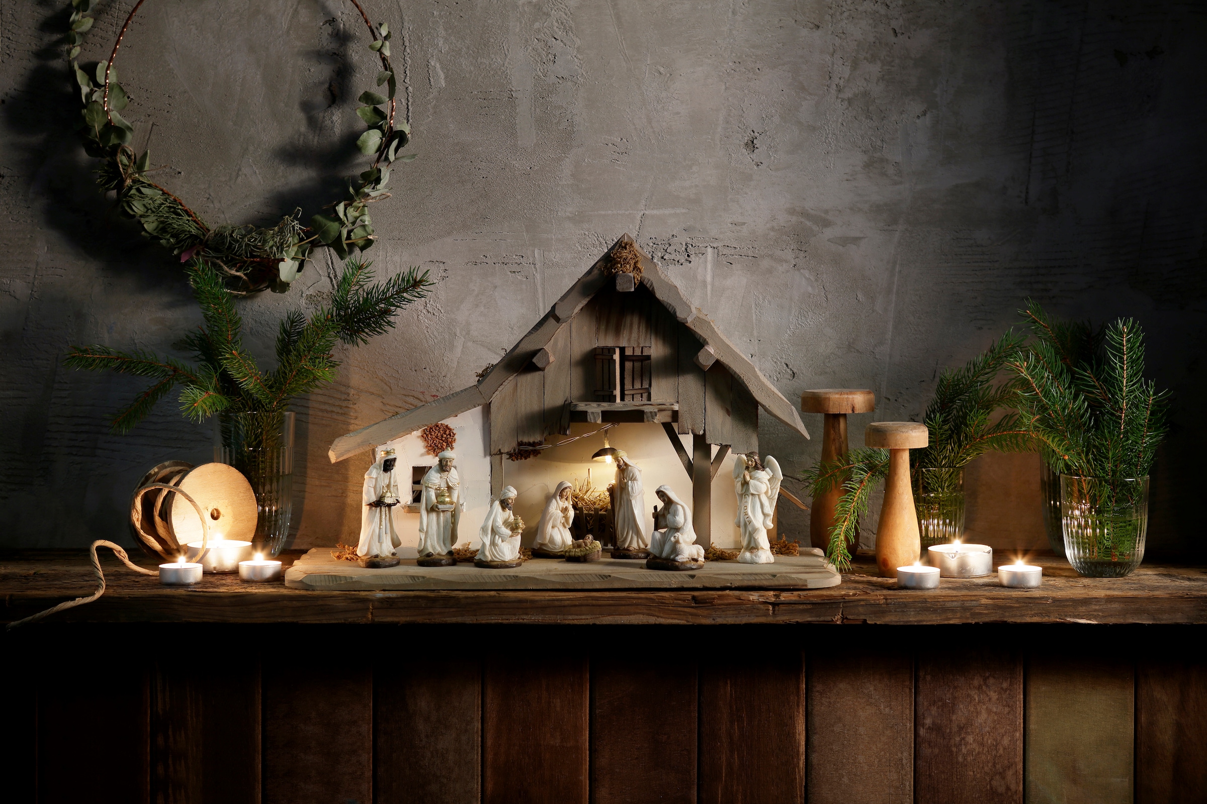 Holz inklusive Krippe home mit »Weihnachtsdeko«, LED-Laterne, (Set, my 9 Krippenfiguren aus tlg.),