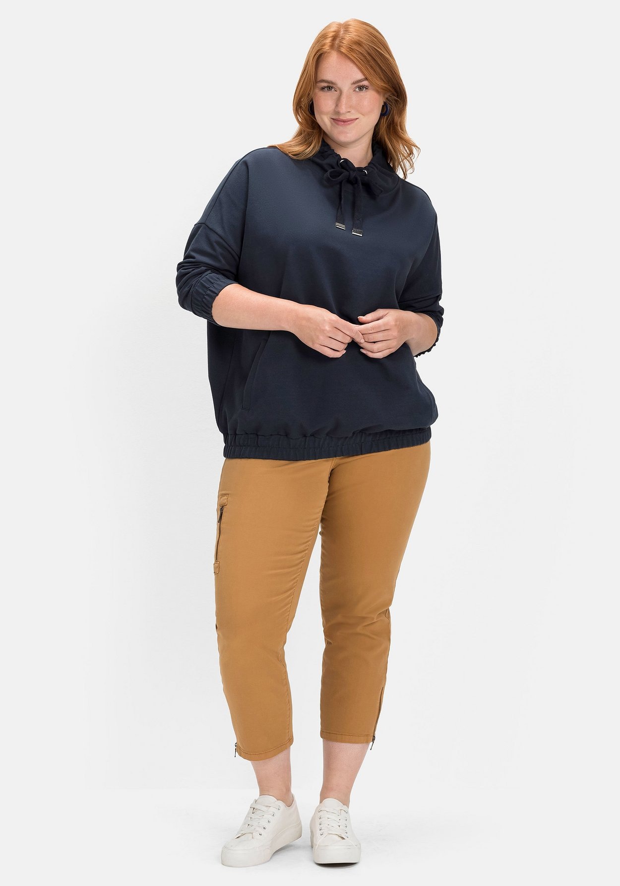 Sheego Sweatshirt »Sweatshirt mit Stehkragen und Gummibündchen«, mit Stehkragen und Gummibündchen