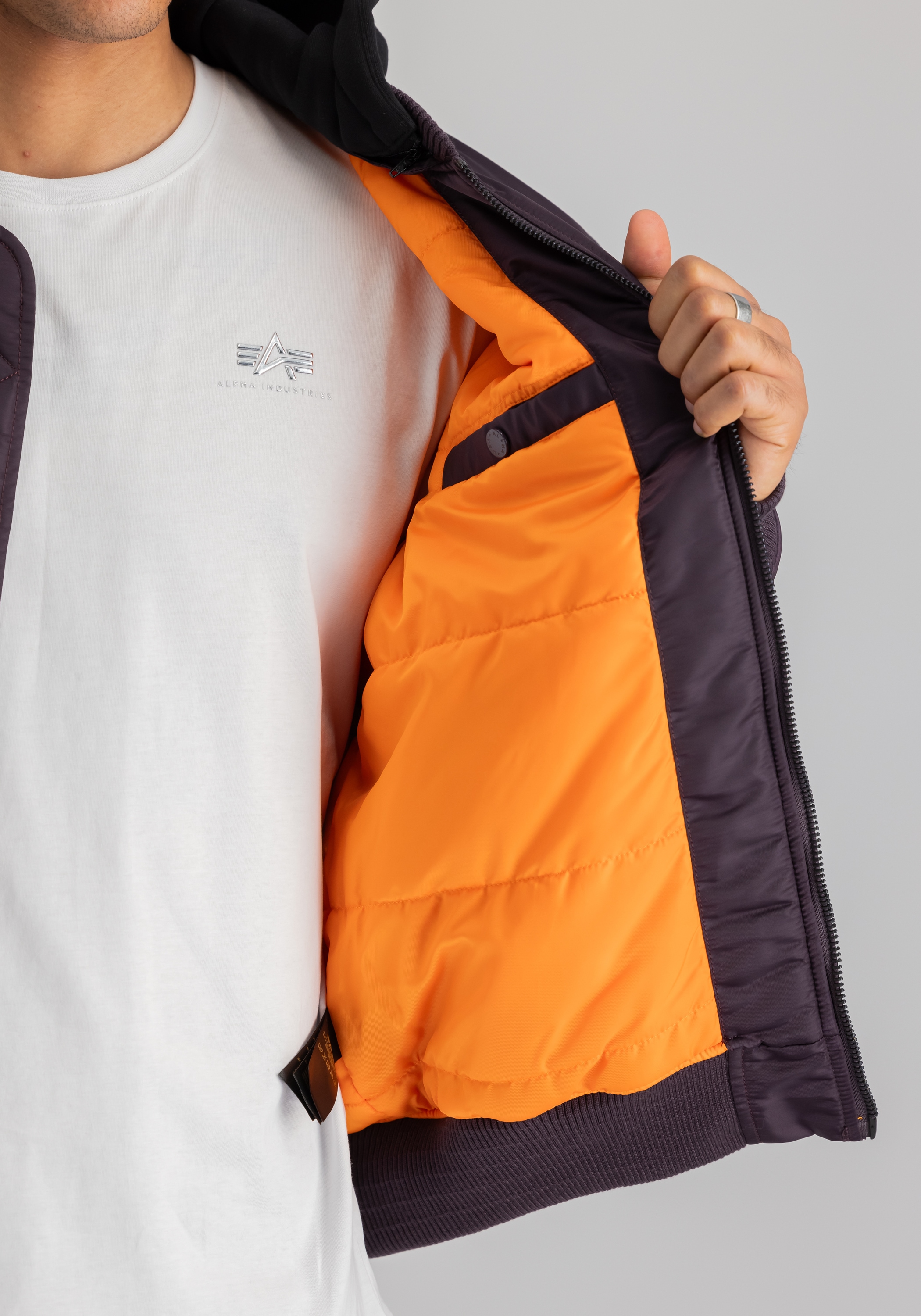 Alpha Industries Bomberjacke »Alpha Industries Men - Bomber Jackets MA-1 Zip Hood Back EMB«