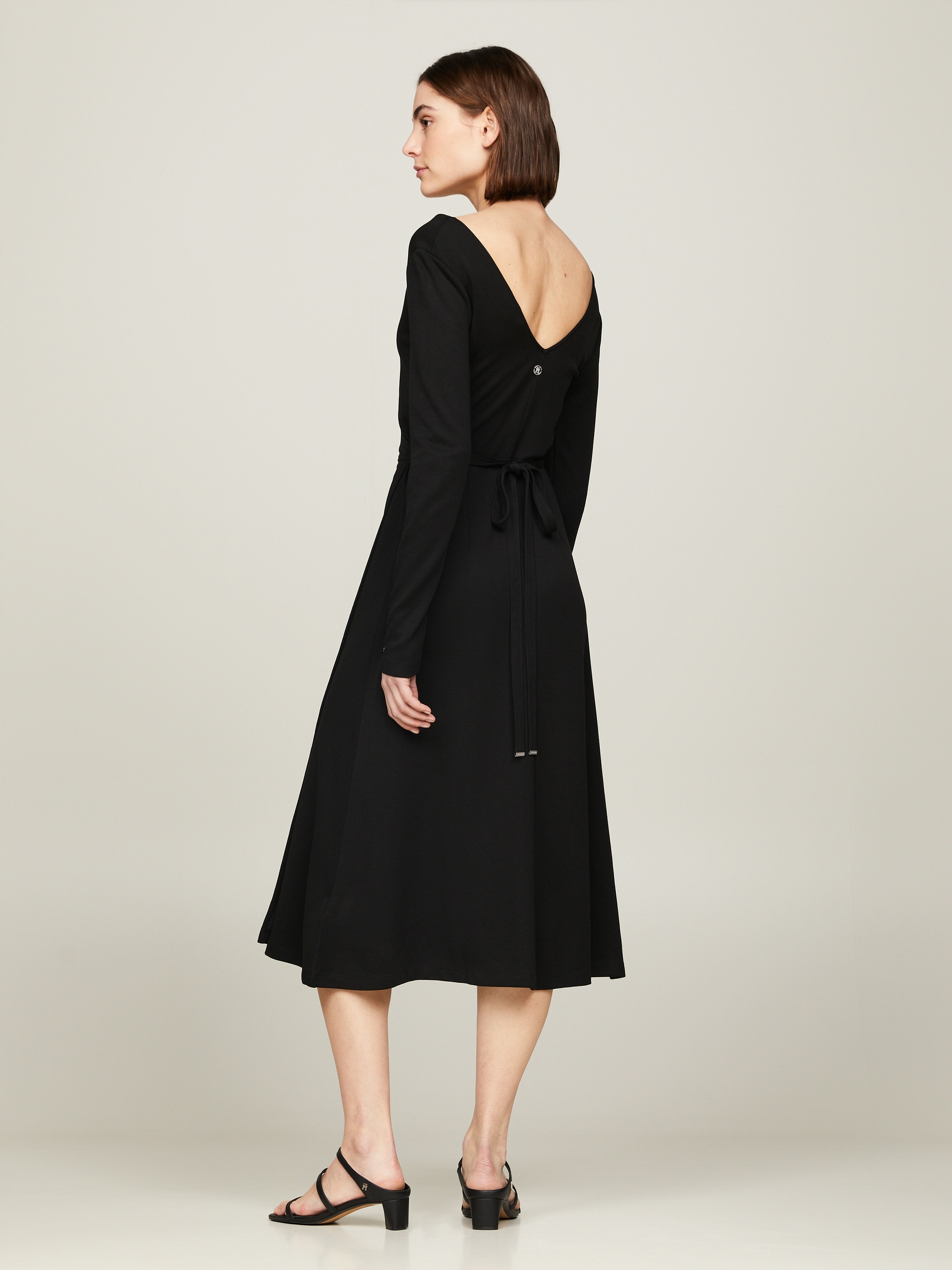 Tommy Hilfiger Wickelkleid »F&F WRAP MIDI DRESS LS«, mit Bindeband